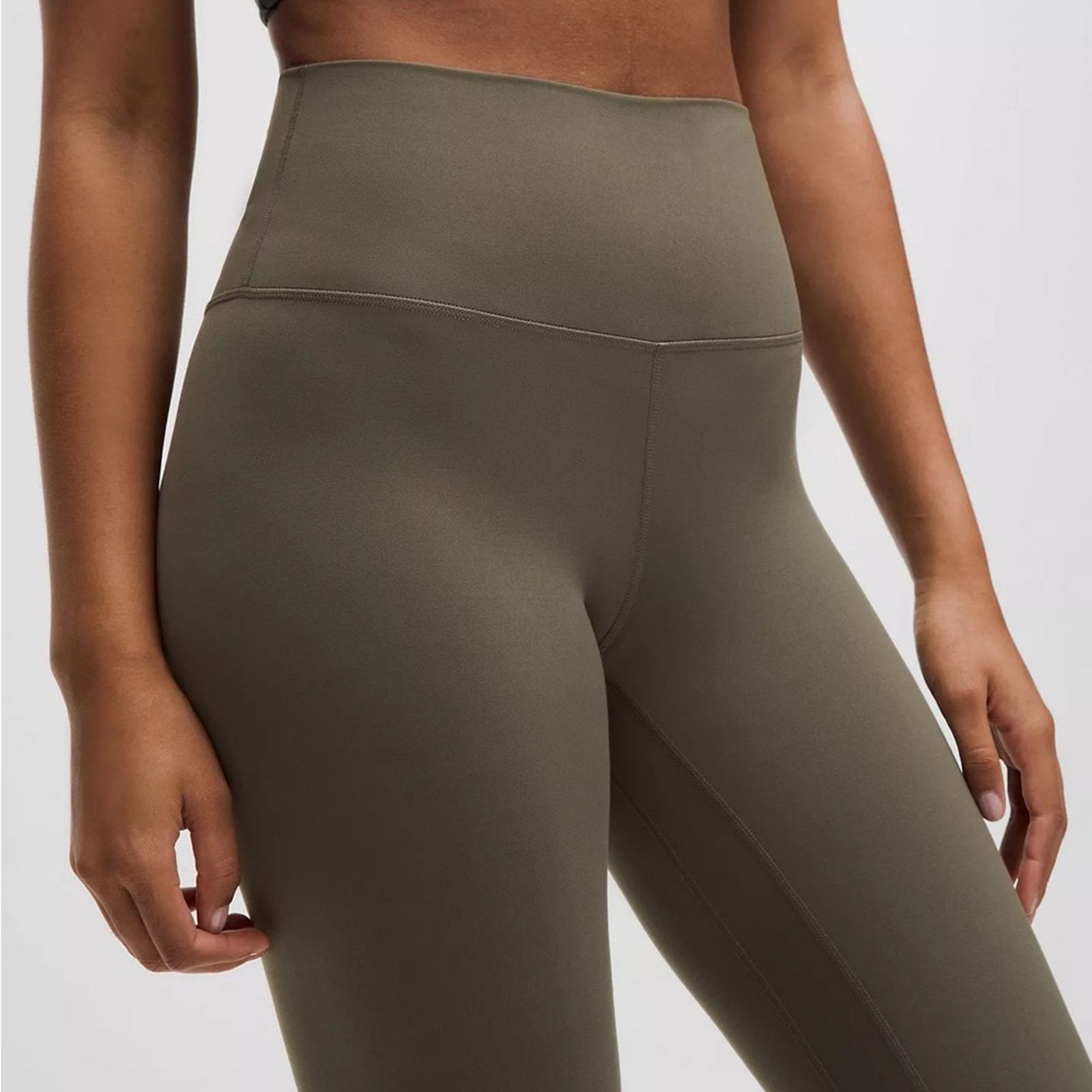 Lululemon Lululemon Align High Rise Crop Leggings Women’s 2 Olive Size 26" / US 2 / IT 38 - 4 Thumbnail
