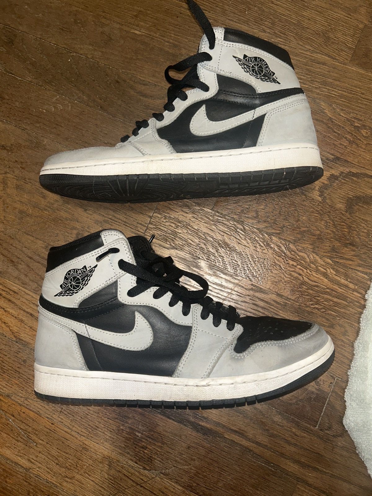 Jordan Brand Jordan 1 Mens 9.5 Size US 9.5 / EU 42-43 - 2 Thumbnail