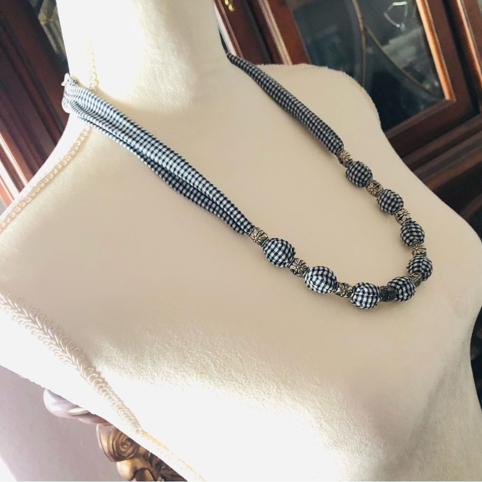 Handmade Country Girl black and white plaid fabric bead necklace Size ONE SIZE - 2 Thumbnail