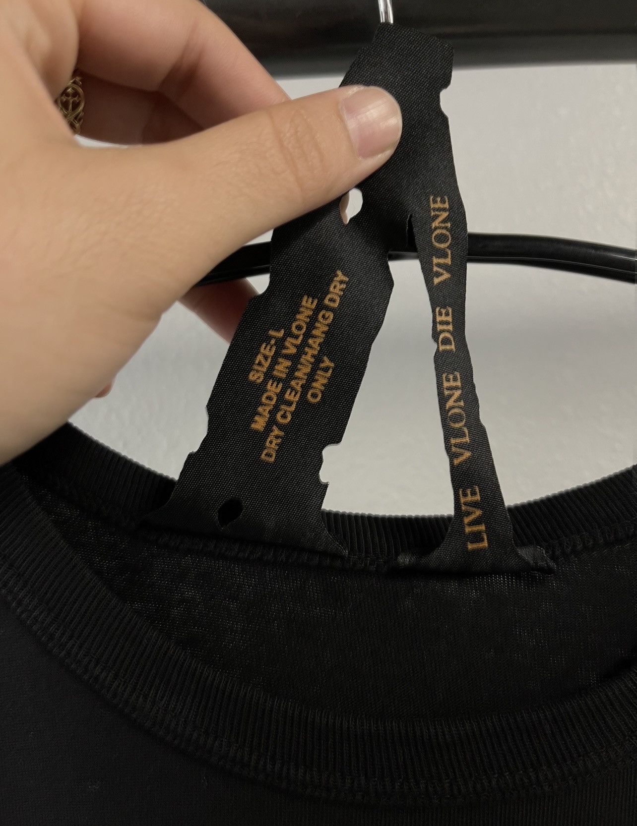 Vlone Vlone Friends Tee Size US L / EU 52-54 / 3 - 4 Thumbnail