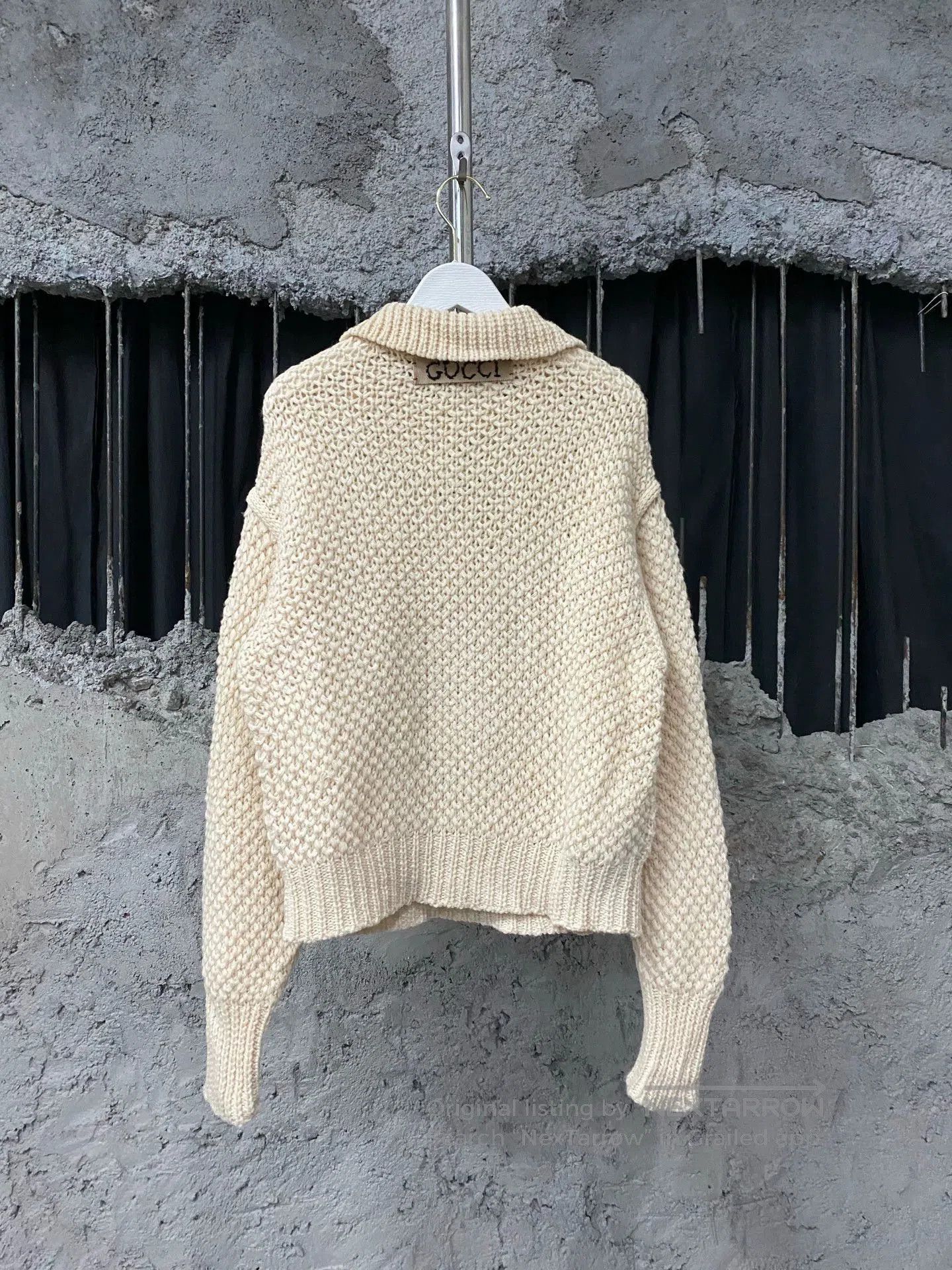 Gucci White Mickey Mouse Embroidered Knit Sweater XS. Size US XS / EU 42 / 0 - 2 Thumbnail