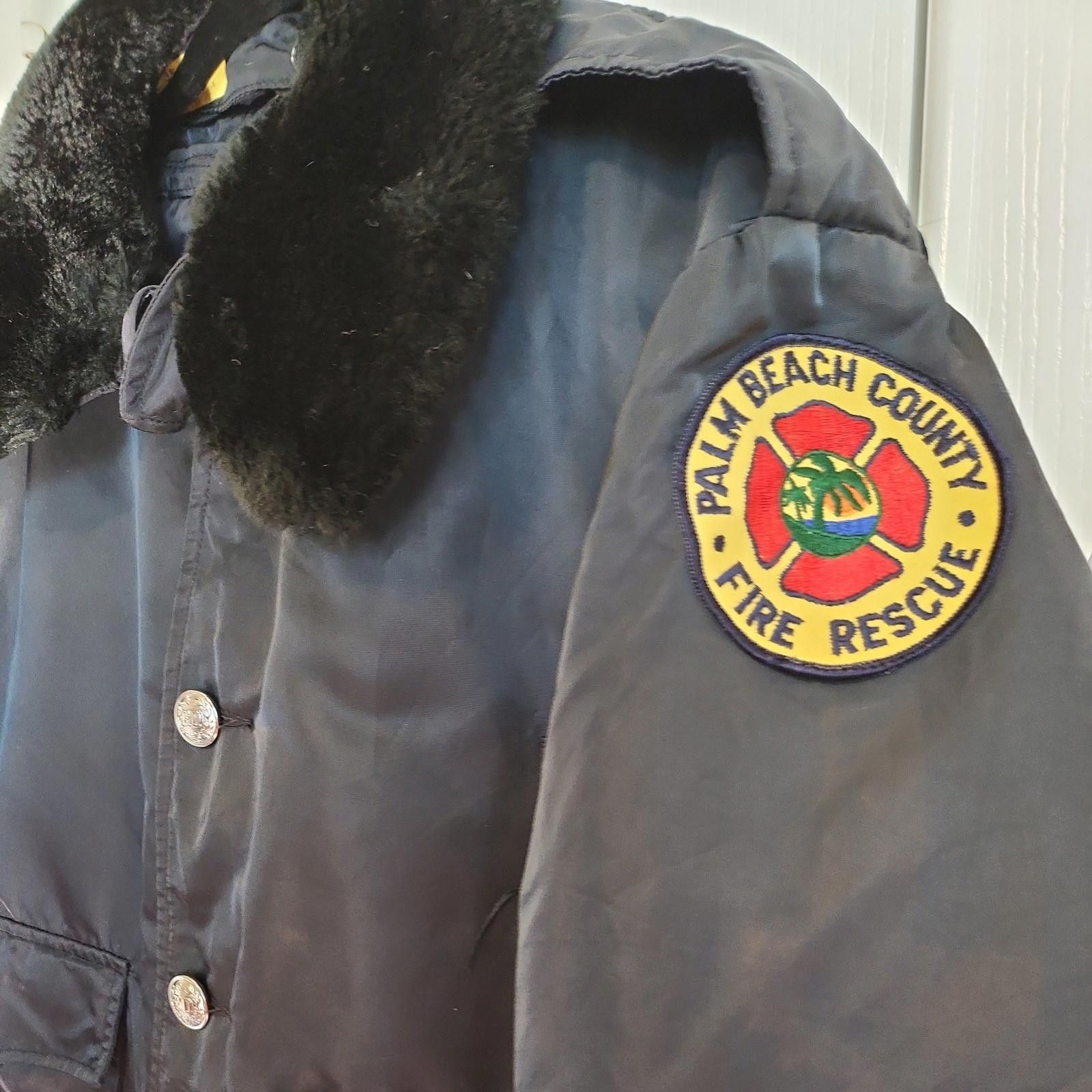 Eddie Bauer Ceiling Zero BLAUER Zip Buttons Fire Jacket Navy Sz 48 L Size US M / EU 48-50 / 2 - 6 Thumbnail