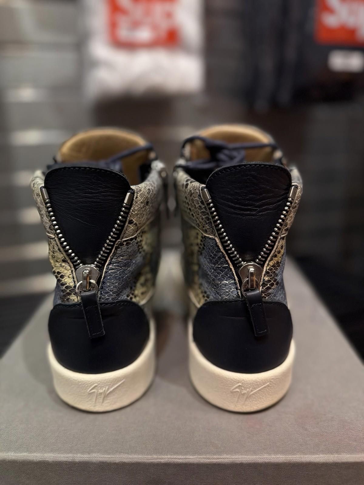 Giuseppe Zanotti Giuseppe Zanotti Embossed Snakeskin Sneakers - 44EU/11US Size US 11 / EU 44 - 9 Thumbnail