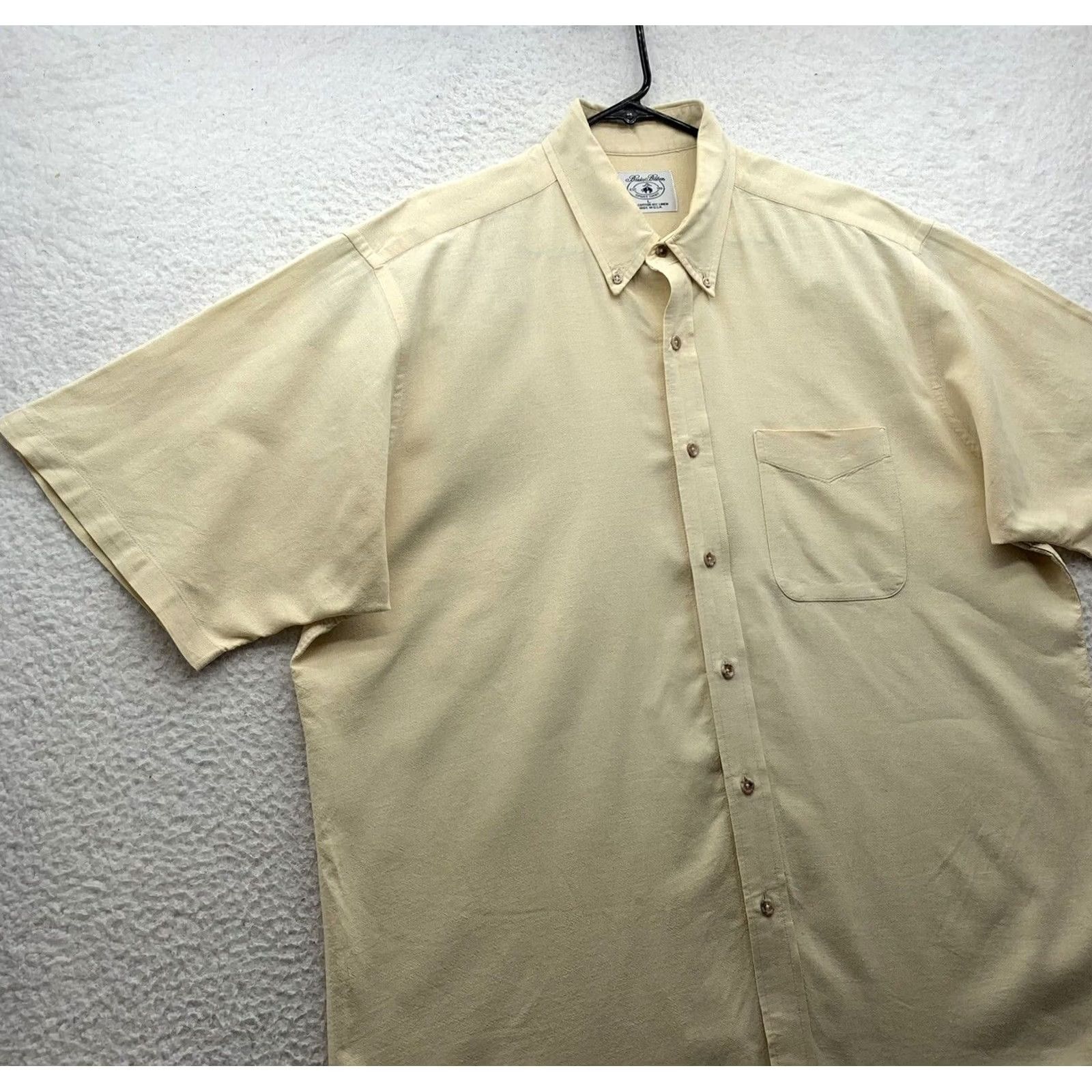 Brooks Brothers VINTAGE Brooks Brothers Sport Shirt Mens Large L Yellow Linen Blend USA Made Preppy Comfort Short Sleeve Button-Down Collared Size US L / EU 52-54 / 3 - 2 Thumbnail