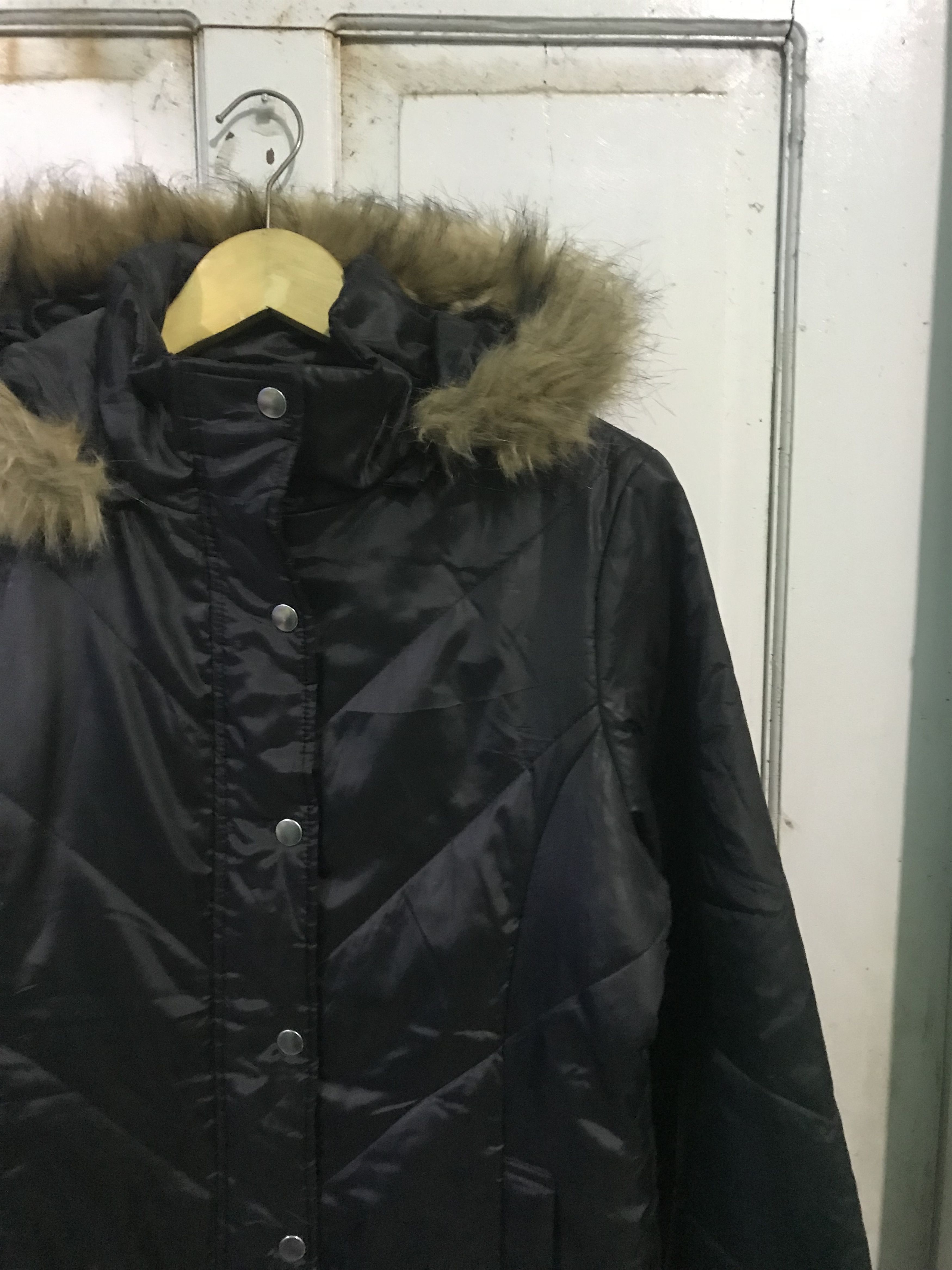 Japanese Brand Vkei style down fur jacket Size S / US 4 / IT 40 - 2 Thumbnail