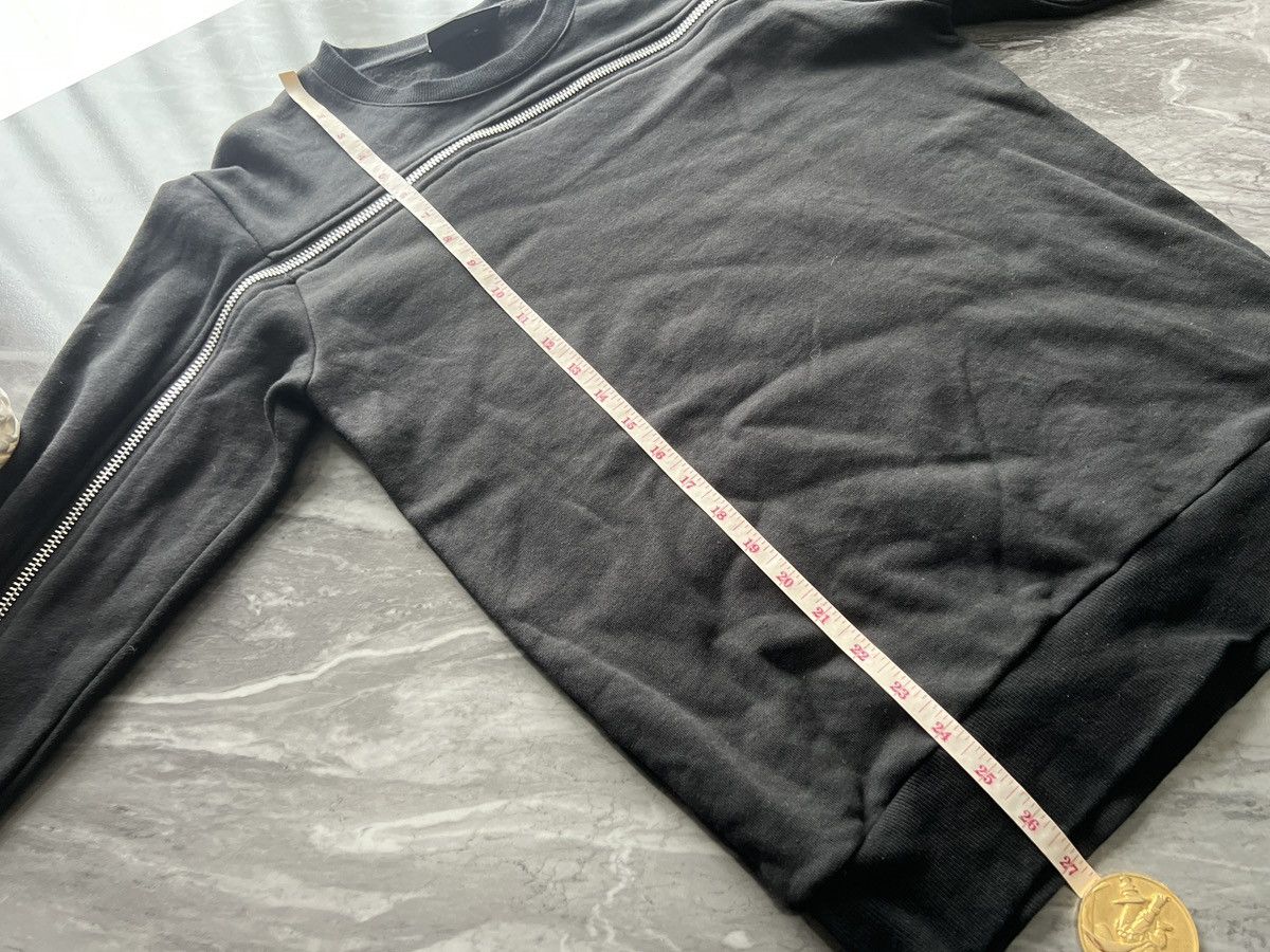 Givenchy GIVENCHY : Full Zipper Center Line Double Side Size US M / EU 48-50 / 2 - 18 Thumbnail