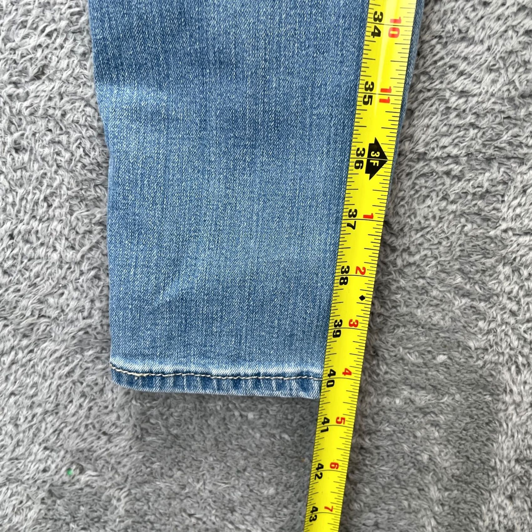Levi's Levi's Jeans Womens 6 Blue Denim Skinny Leg Modern Cotton Logo Whiskered Denizen Size 30" / US 8 / IT 44 - 7 Thumbnail