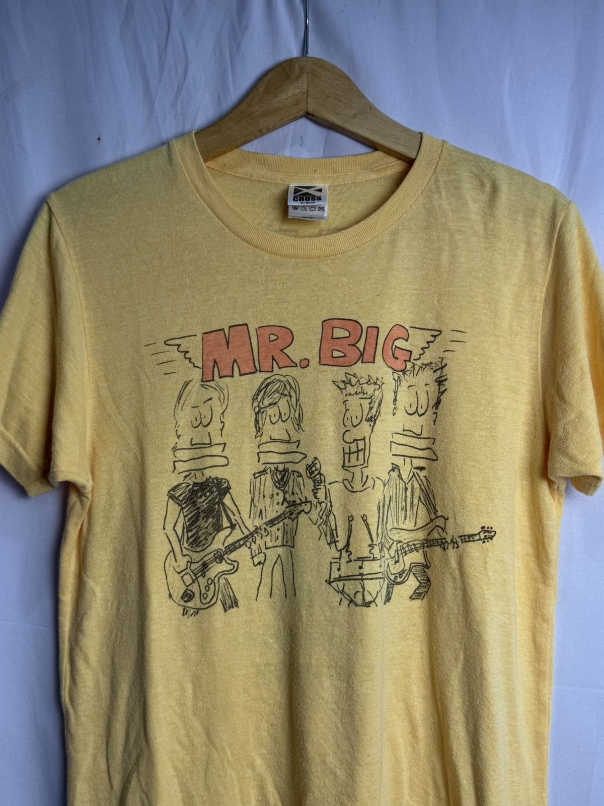 Band Tees Mr Big Sketch Art Tshirt 2000s Size US S / EU 44-46 / 1 - 3 Thumbnail