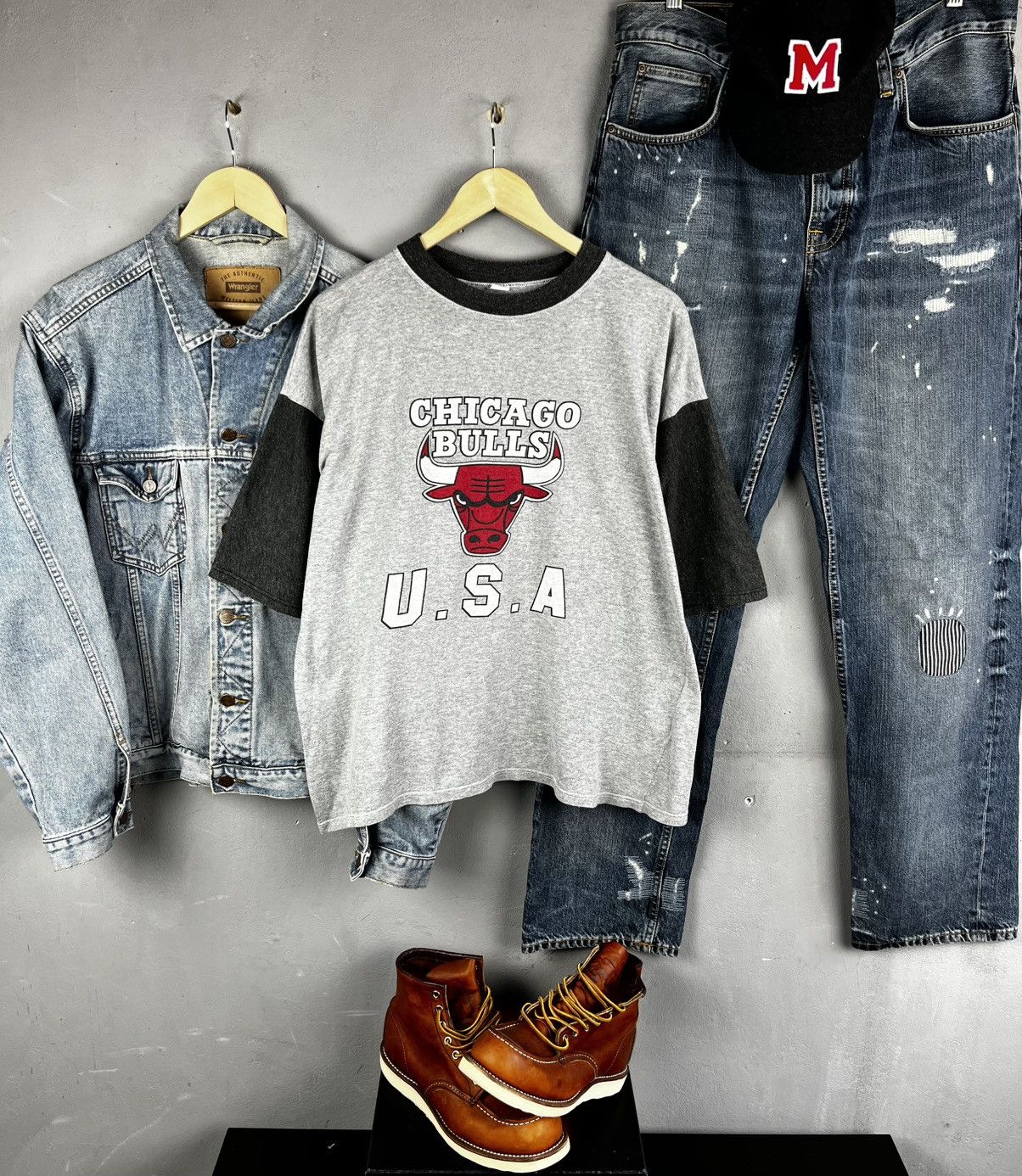 Vintage Chicago Bulls USA big logo Size US M / EU 48-50 / 2 - 4 Thumbnail