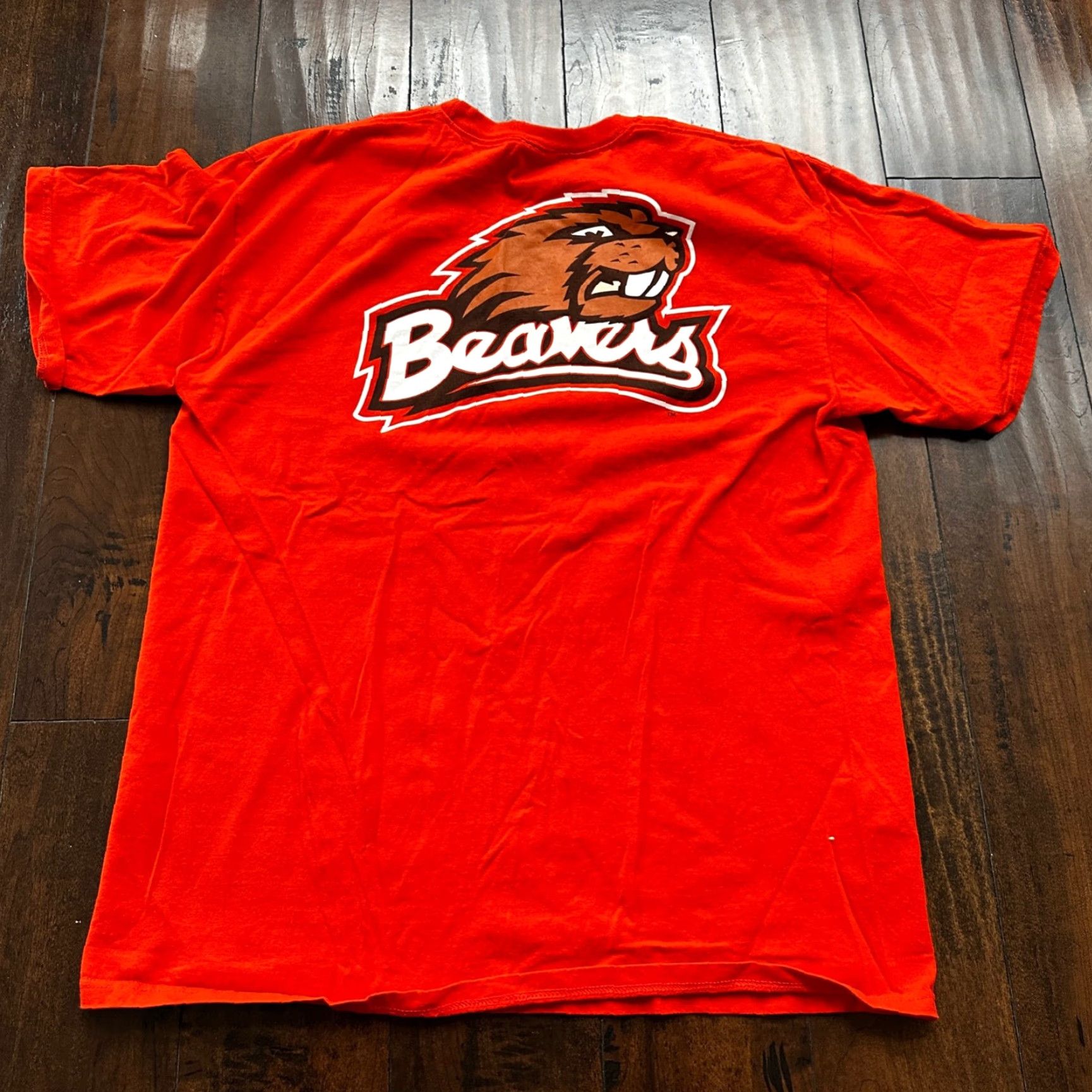 Nike VINTAGE Nike OSU Center Swoosh T-Shirt Men L Orange 90s 80s 70s Beavers Portland Oregon Crew Neck Short Sleeve Graphic Print Size US L / EU 52-54 / 3 - 4 Thumbnail