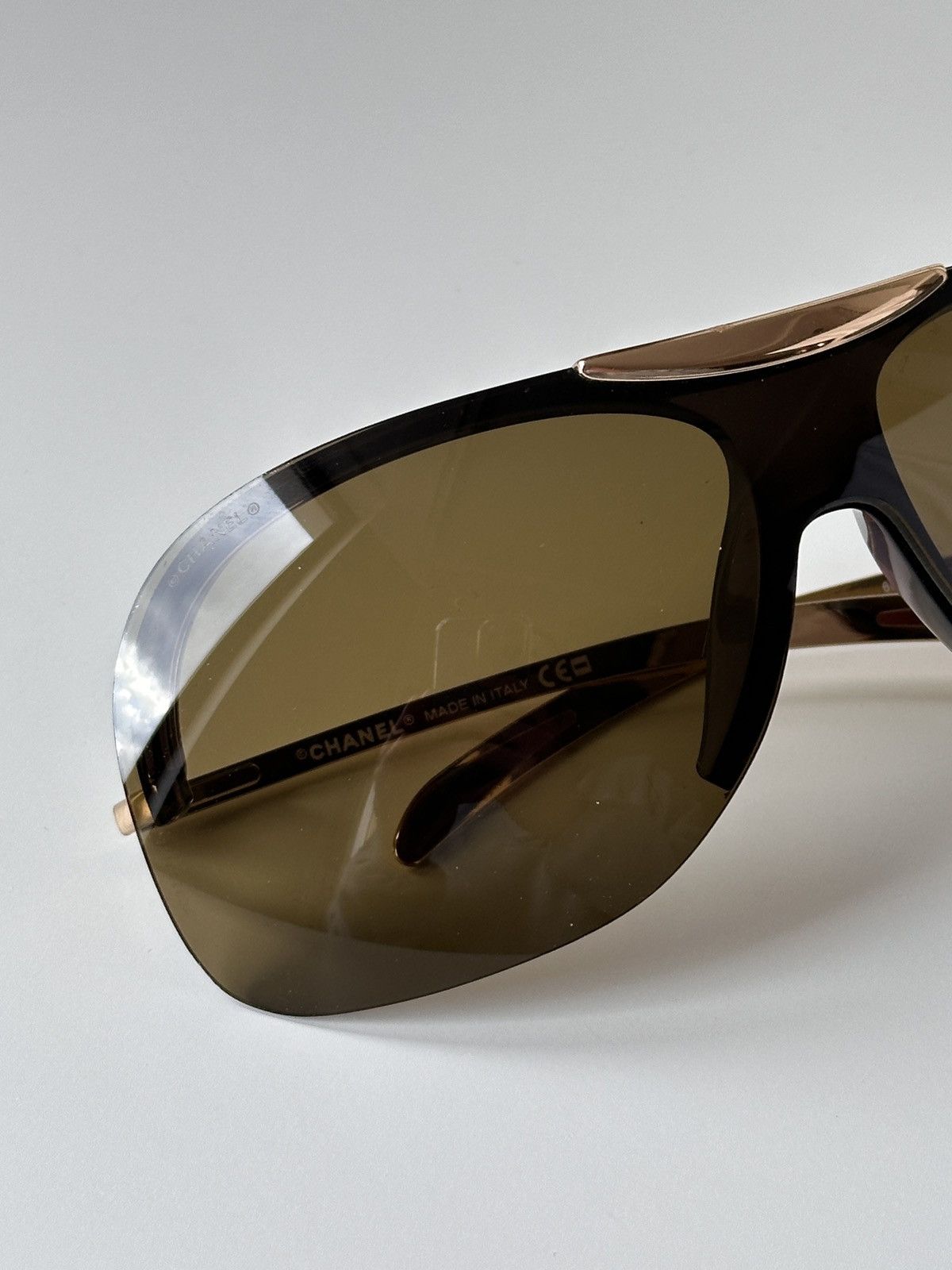 Chanel CHANEL Shield Mask Rimless Brown Gold Sunglasses 6007 Y2K Size ONE SIZE - 14 Thumbnail