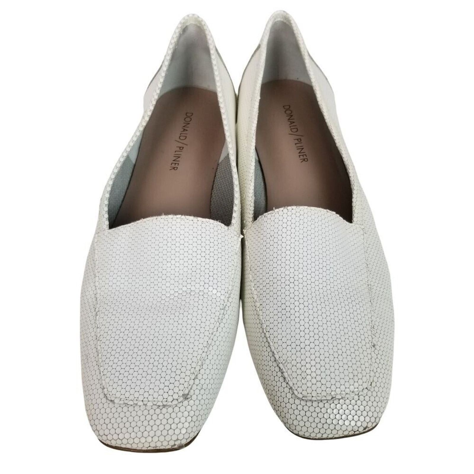 Donald Pliner Donald Pliner Womens Leather Loafers 7M Grandpa Core Classic Size US 7 / IT 37 - 2 Thumbnail