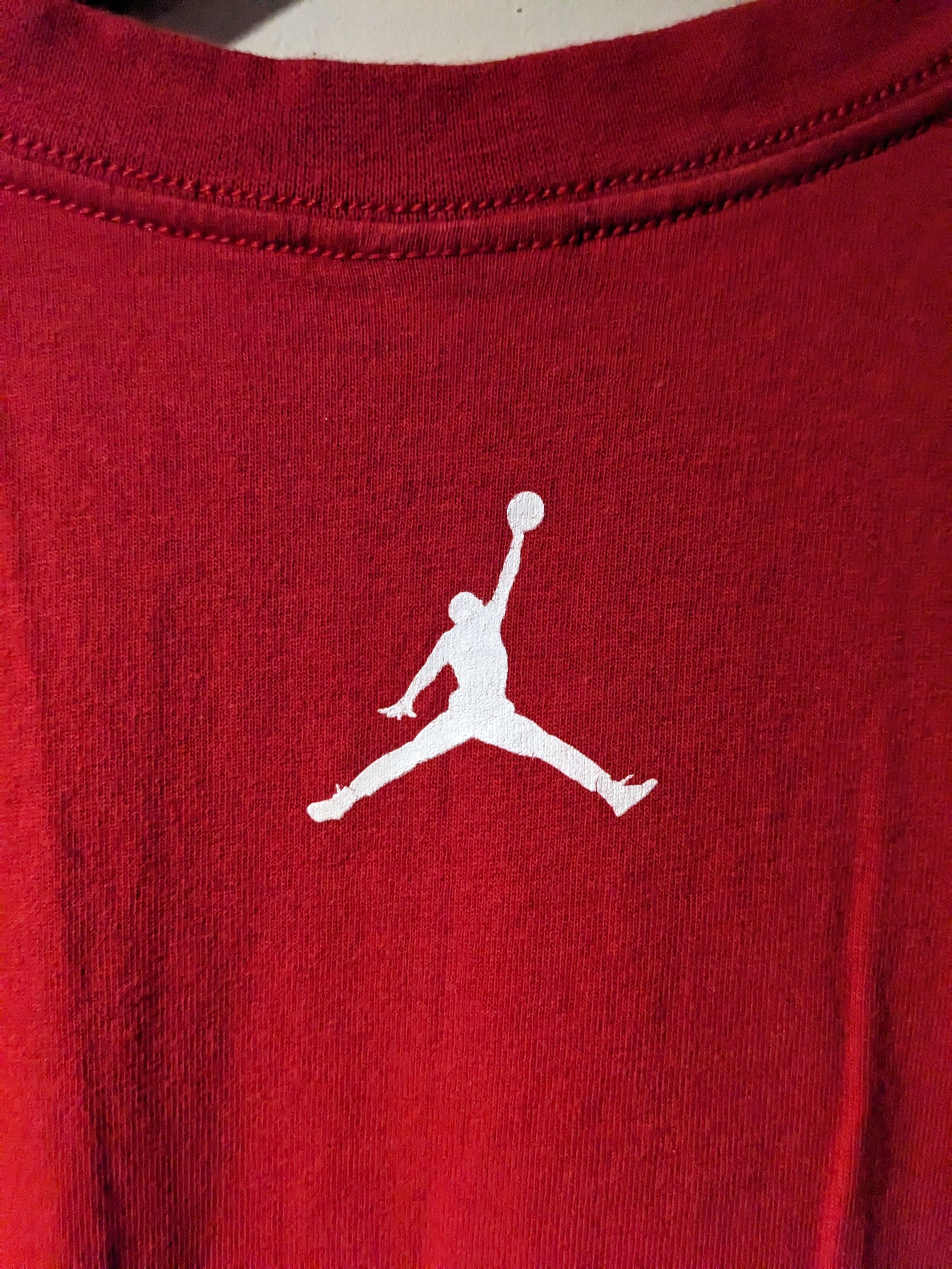 Jordan Brand × Nike × Vintage Vintage Y2K Nike Air Jordan 2 Shoe Red Medium T-Shirt Size US M / EU 48-50 / 2 - 5 Thumbnail