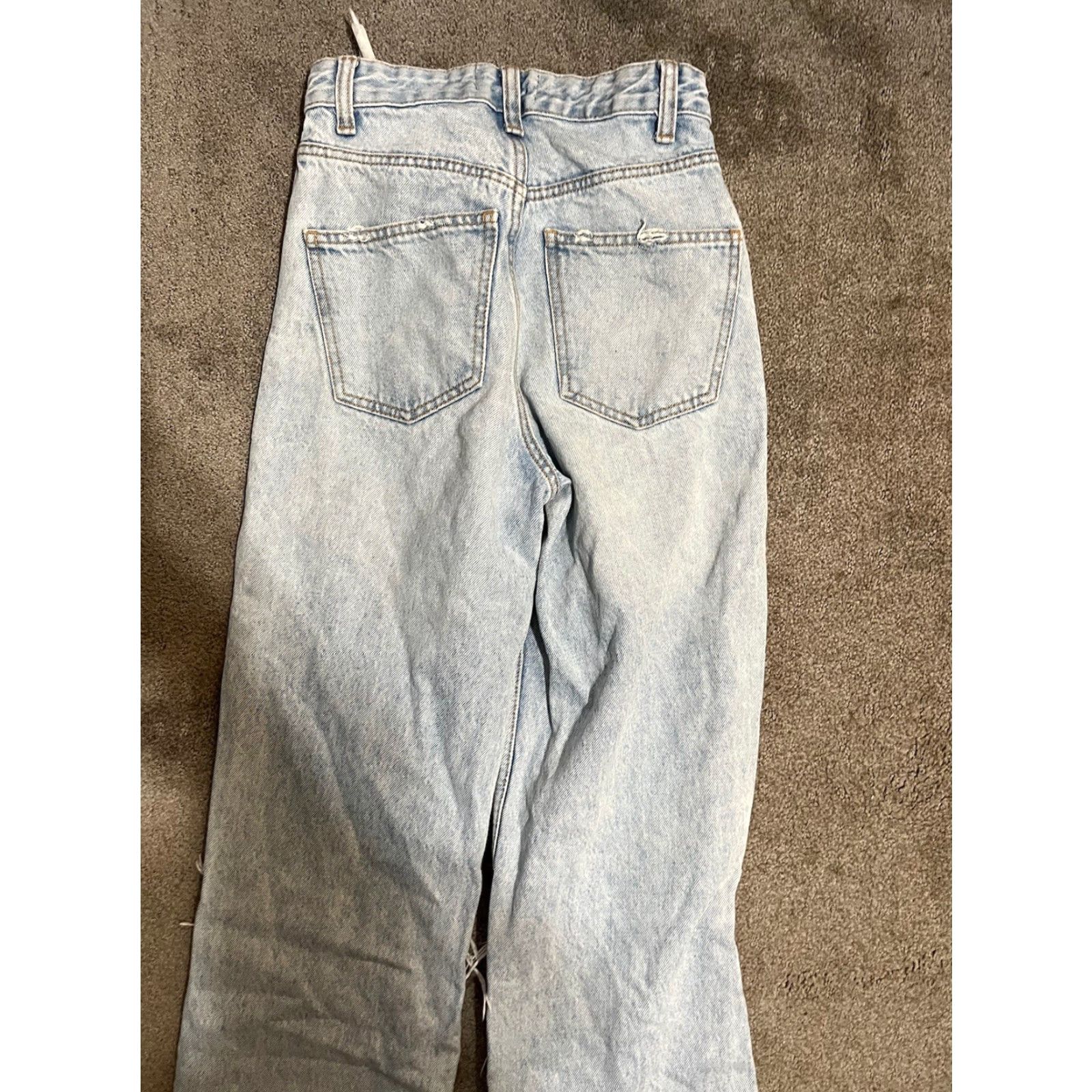 Zara Zara Jeans Womens 0 Light Wash Denim Straight Leg Distressed Jeans Womens 0 Light Blue Distressed Denim Straight Size 25" / US 0 / IT 36 - 4 Thumbnail