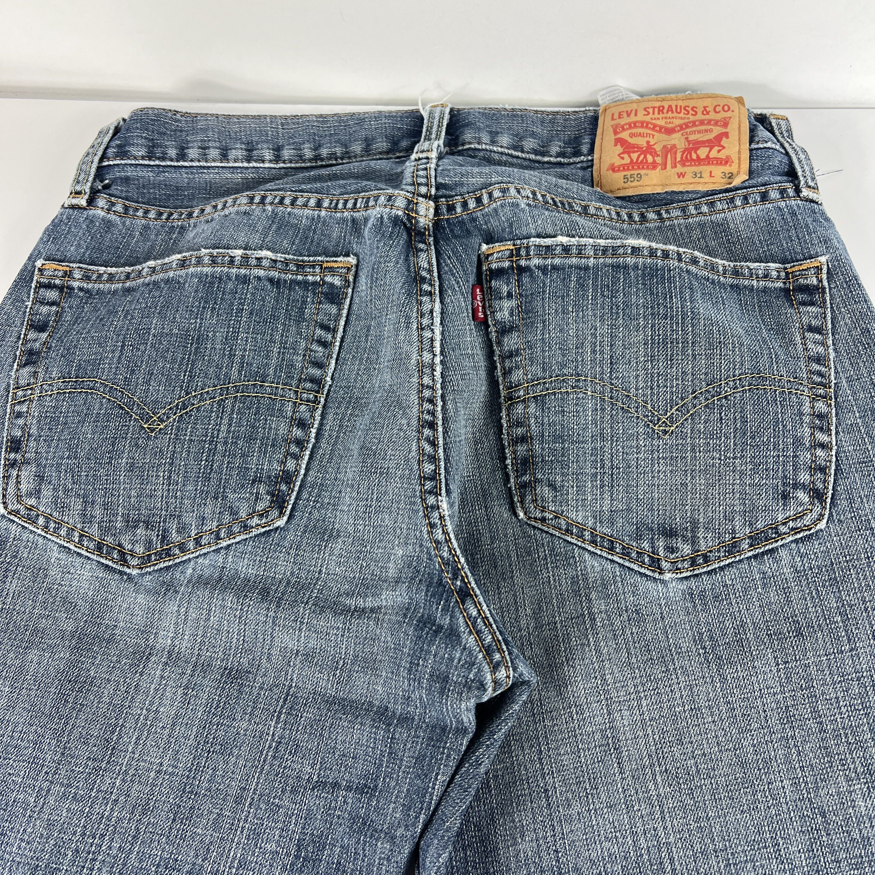 Levi's Levi's Jeans 559 Relaxed Fit Straight Leg Blue Faded Denim Size US 32 / EU 48 - 12 Thumbnail