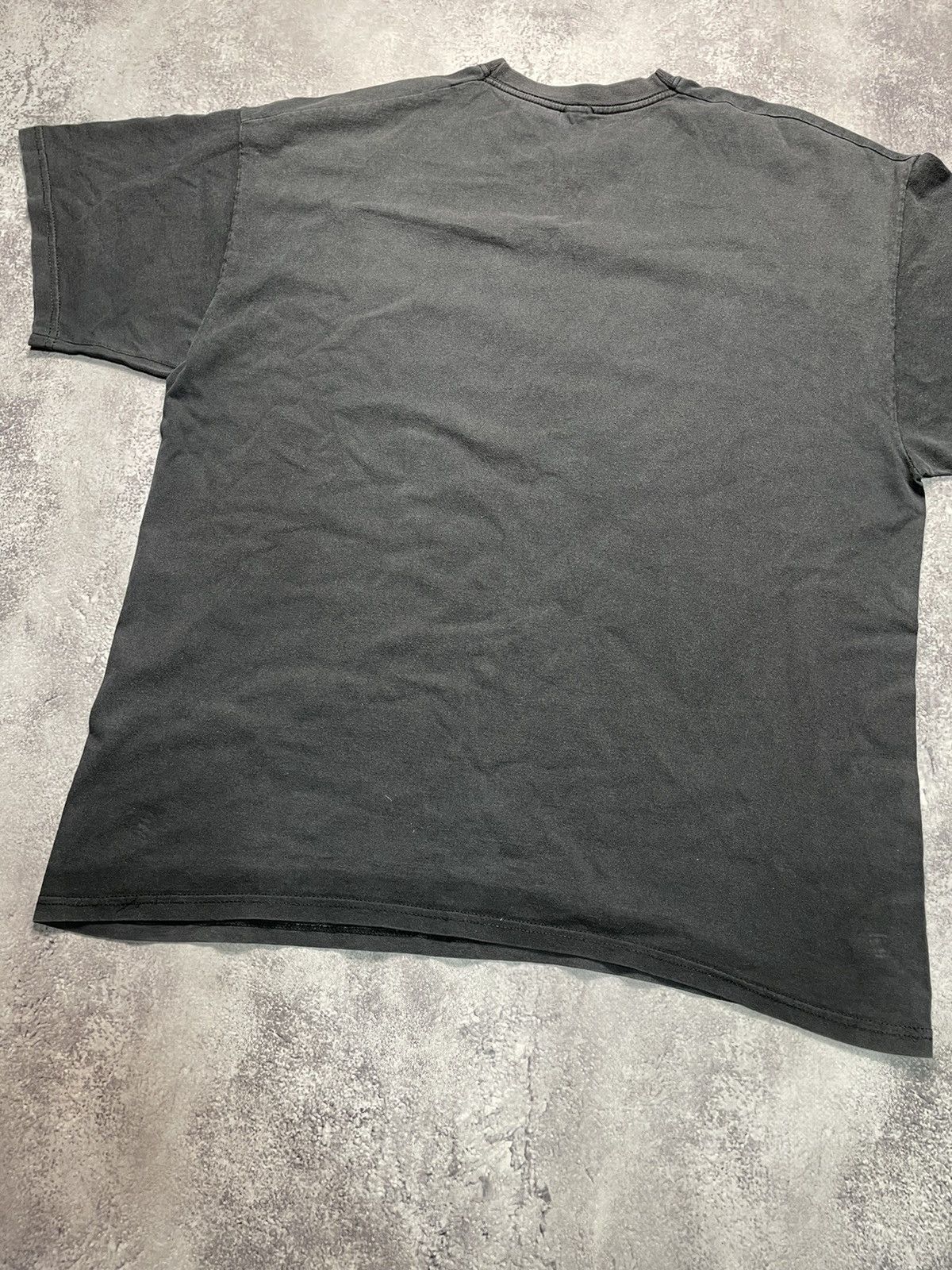 Band Tees IRON MAIDEN Vtg NUMBER OF THE BEAST Faded Grunge Tee L Size US L / EU 52-54 / 3 - 6 Thumbnail