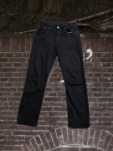 Levi's Vintage Black Levi's 501 Jeans High Waist Button Size US 26 / EU 42 - 1 Thumbnail
