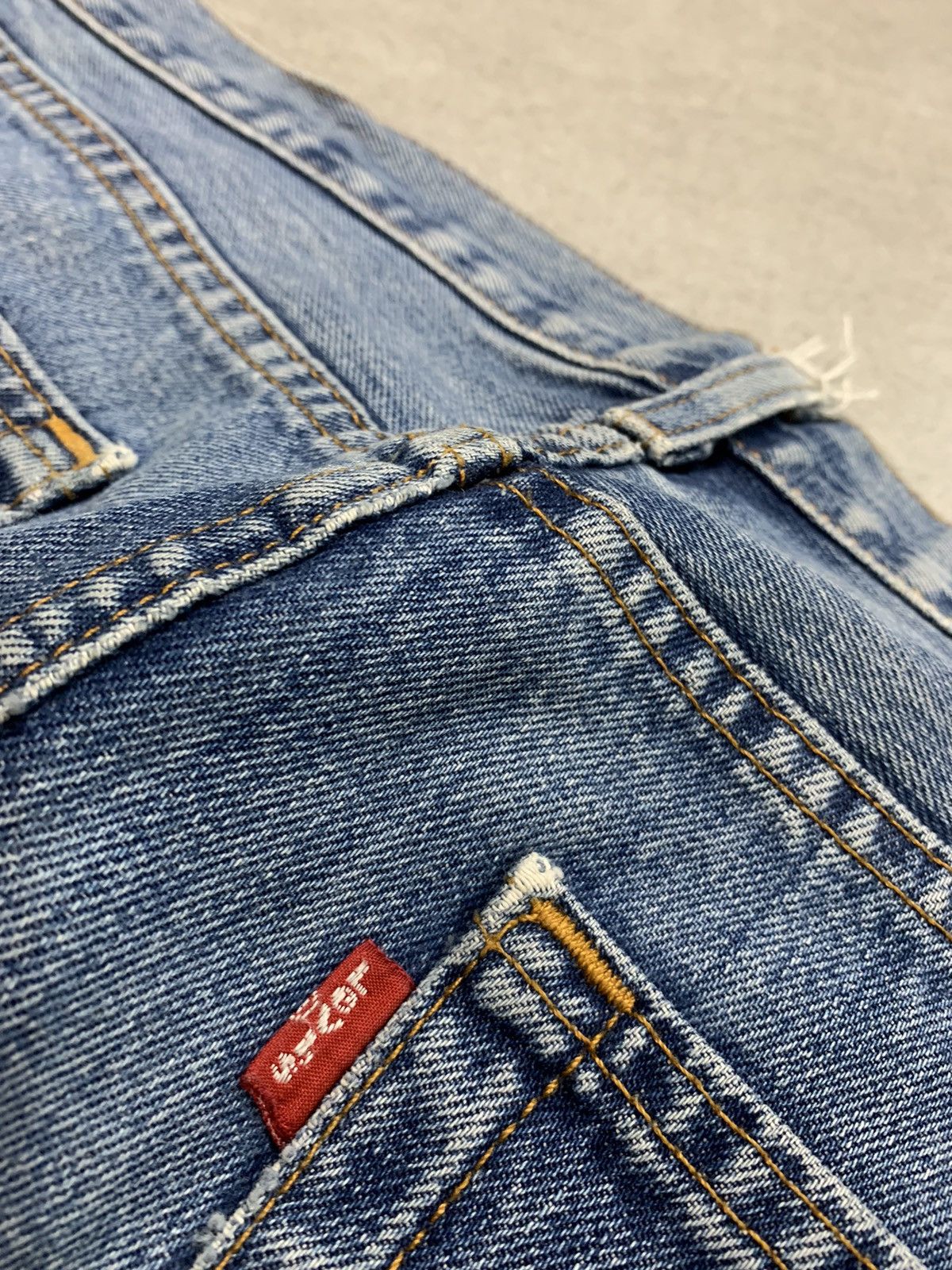 Levi's Vintage Clothing Y2k 00s Vintage Blue faded wide Leg Levi 751 Denim jeans Size US 36 / EU 52 - 8 Thumbnail