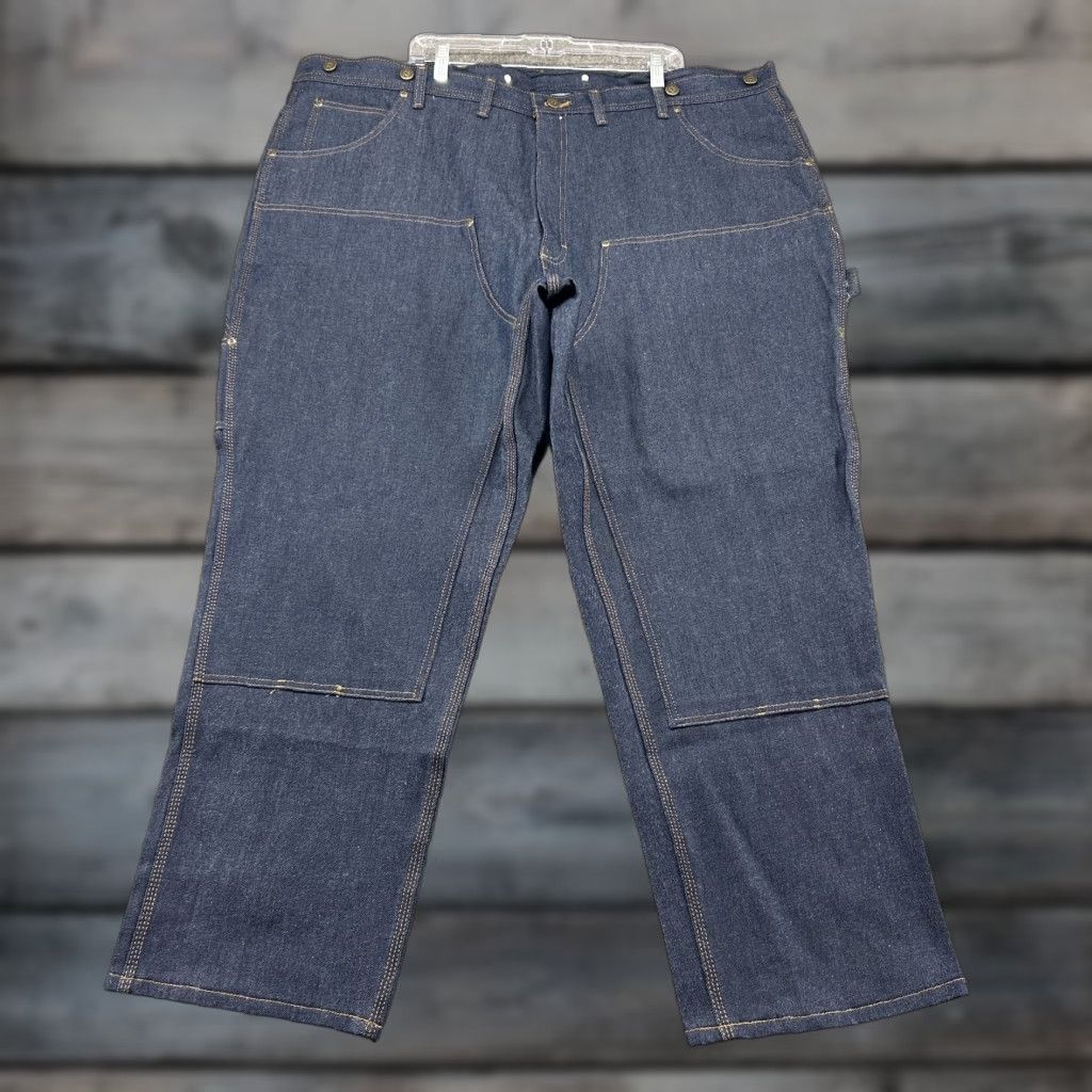 dart double knee jeans cigarette I've been thinking about making different jeans. So that yall wont get bored of the cigs. Maybe like a lighter?? Any ideas? Reinforced double knees Dart Balloon Jeans