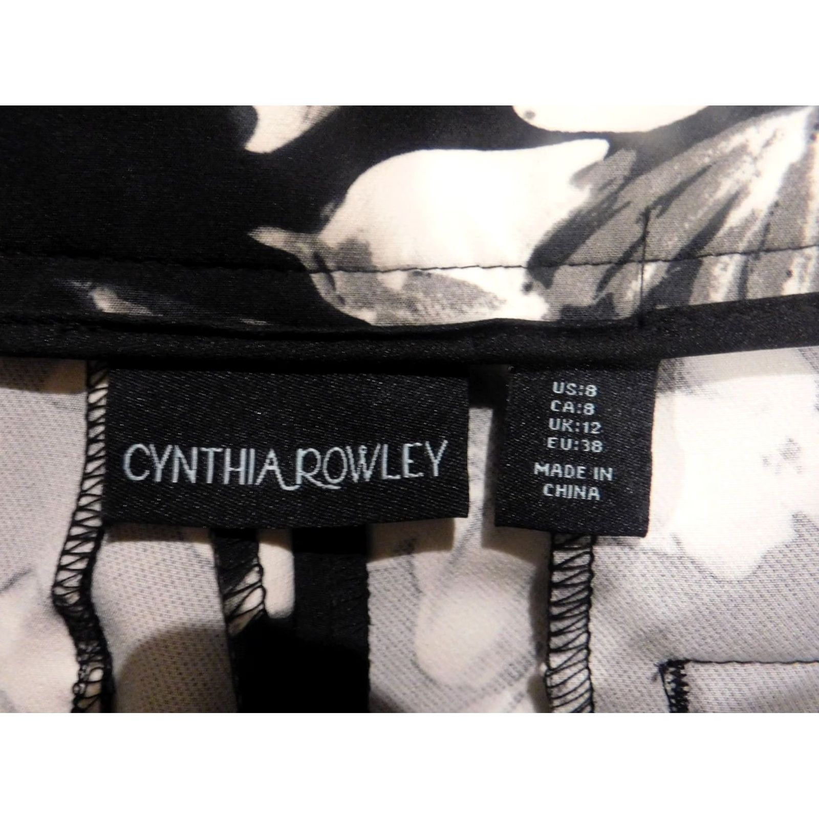 Cynthia Rowley Cynthia Rowley Womens Pants Black Floral Straight Chino Slacks 8 Regular Zip Inseam 27 Size 24" / US 00 / IT 34 - 3 Thumbnail