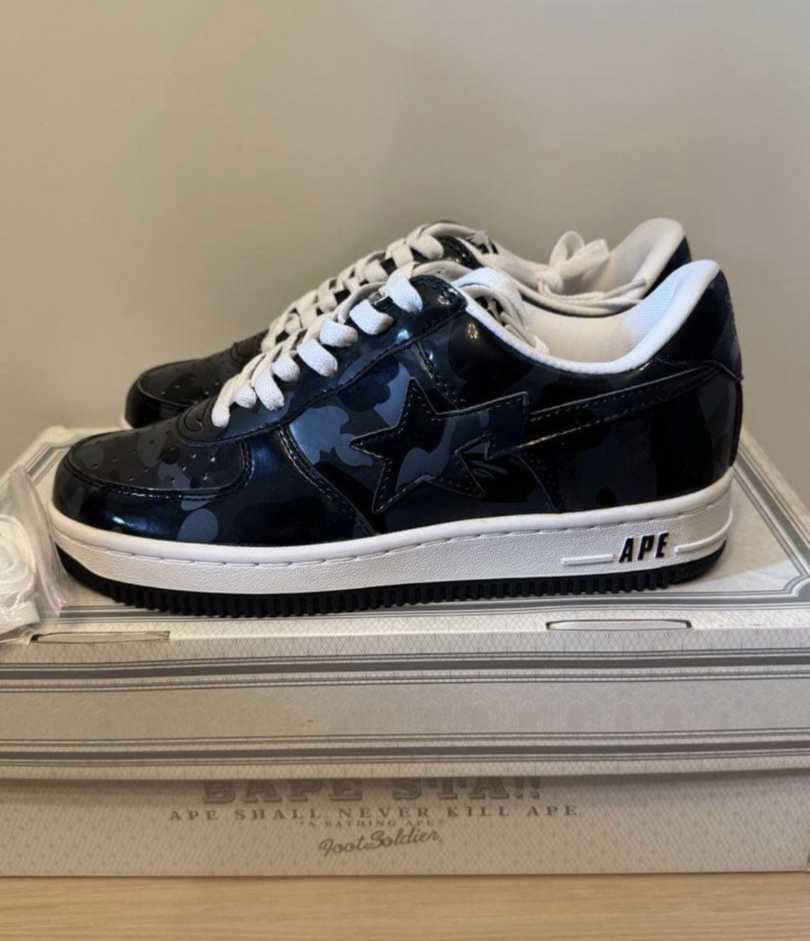 Bape RARE OG 2006 A BATHING APE BLACK CAMO BAPESTA Size US 8 / EU 41 - 1 Thumbnail