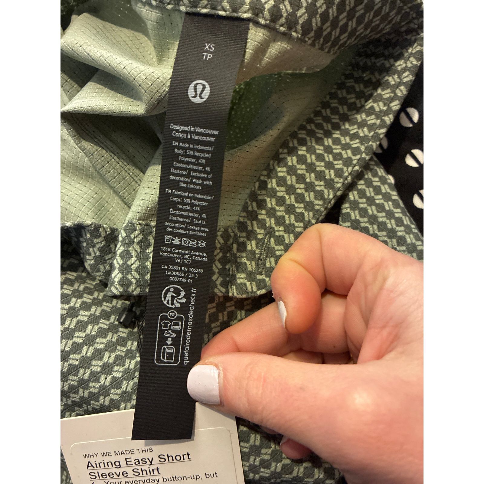 Lululemon Lululemon Men's XS Airing Easy Shirt Short Sleeve Button Up Size US XS / EU 42 / 0 - 3 Thumbnail