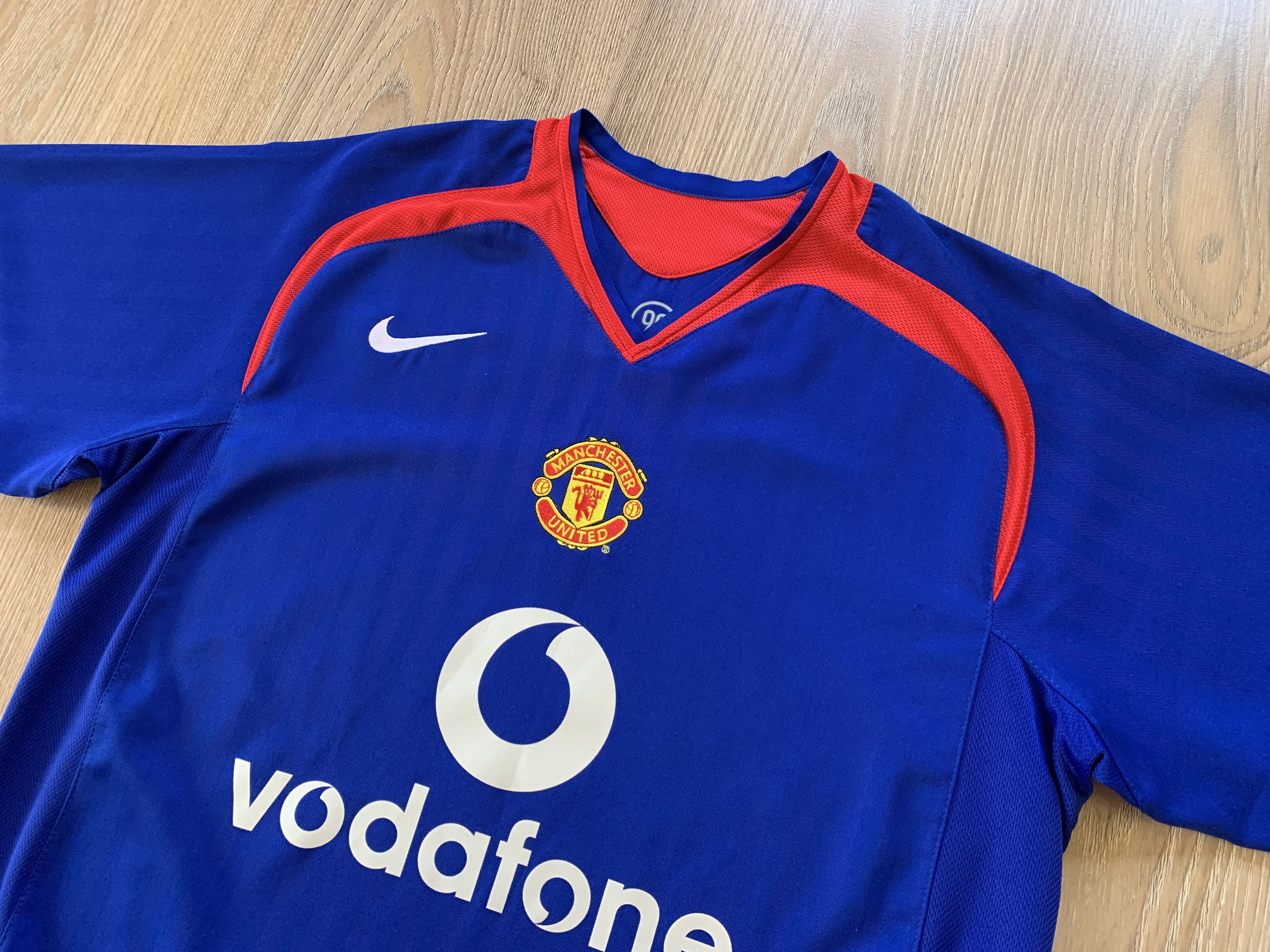 Nike × Vintage Vintage Nike Manchester United Football Shirt 2005-2006 Size US M / EU 48-50 / 2 - 4 Thumbnail