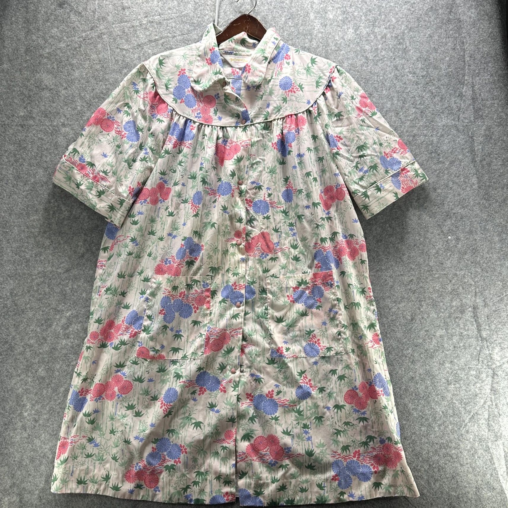 Sears VINTAGE Sears Comfort Coat Robe Womens Large Floral Bamboo Kaftan Housecoat 60s Size ONE SIZE - 2 Thumbnail