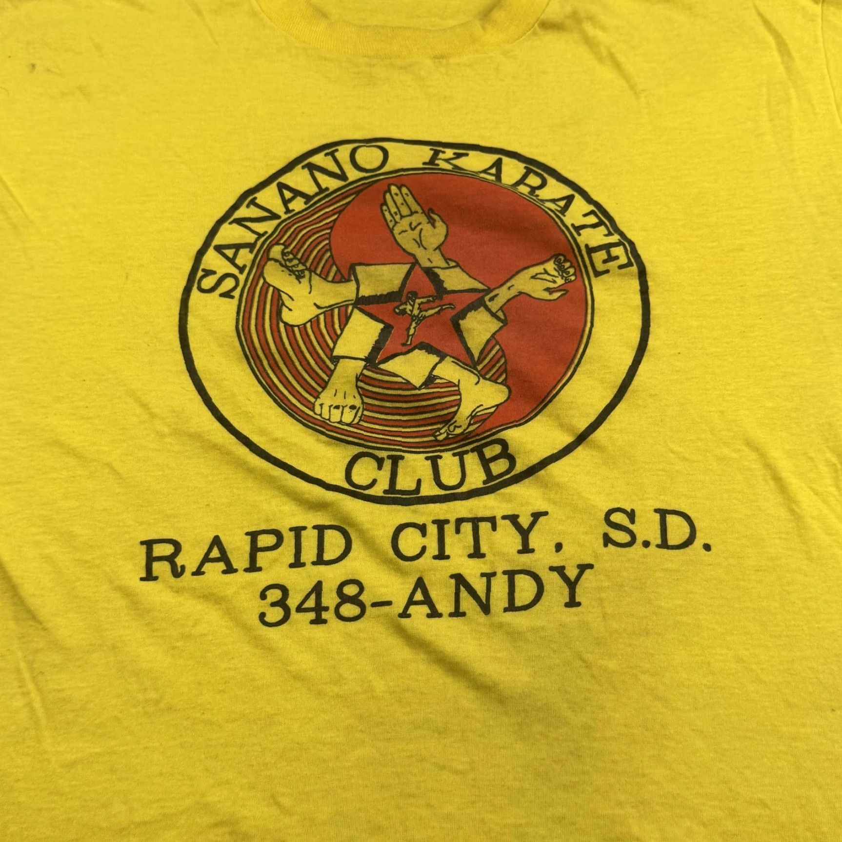 Other VINTAGE Sanano Karate Club T-Shirt Mens Large Yellow Graphic 80s Rapid City SD Size US L / EU 52-54 / 3 - 2 Thumbnail