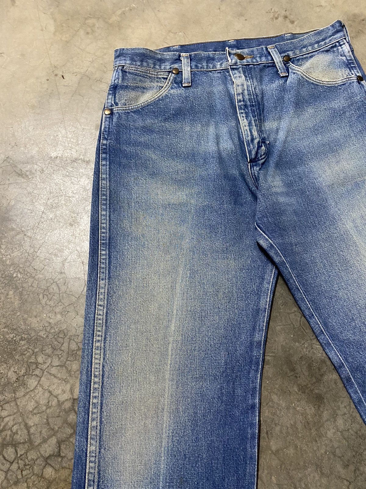 Vintage × Wrangler Jeans Vintage Wranglers Washed Blue Distressed Size US 30 / EU 46 - 10 Thumbnail