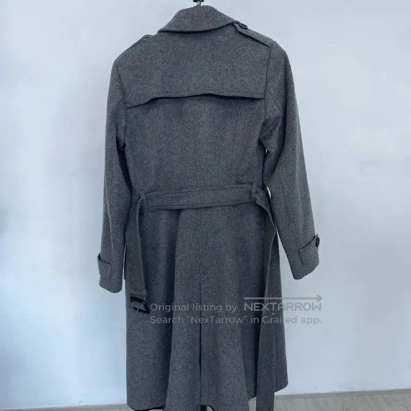 Burberry Burberry Women's Grey Wool Blend Trench Coat. Size S / US 4 / IT 40 - 2 Thumbnail