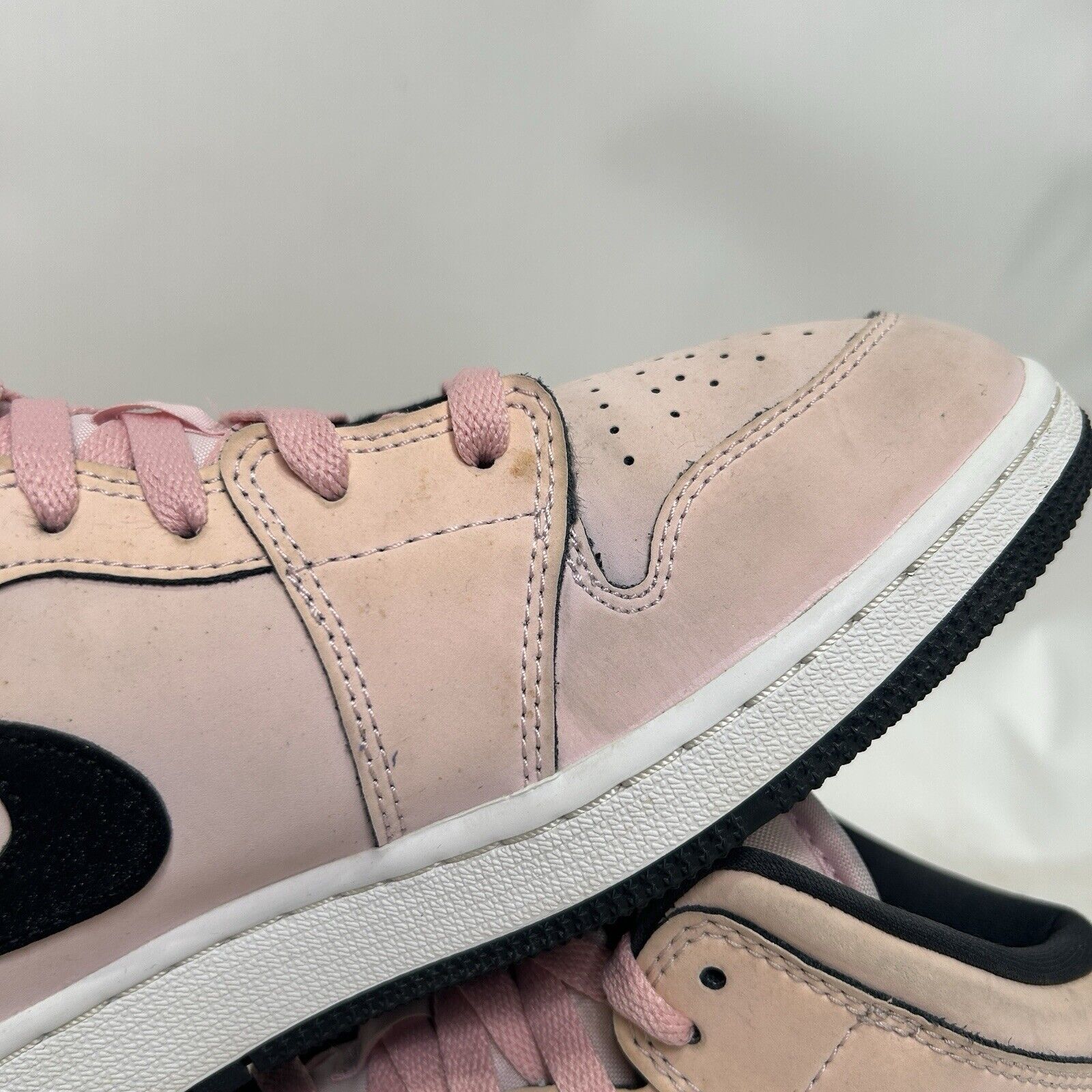 Jordan Brand Nike Air Jordan 1 Mid Retro GS “Pink Foam” 2024 Size US 8.5 / IT 38.5 - 7 Thumbnail