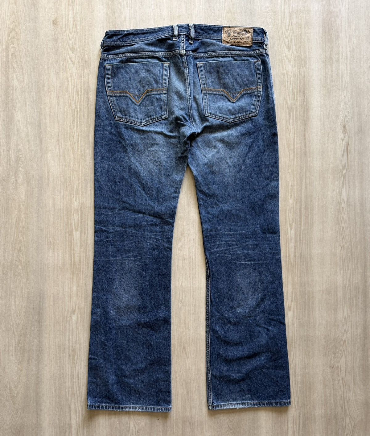Diesel Diesel Jeans Zatiny Bootcut Denim Sz 36x34 *36x33 Size US 36 / EU 52 - 1 Thumbnail