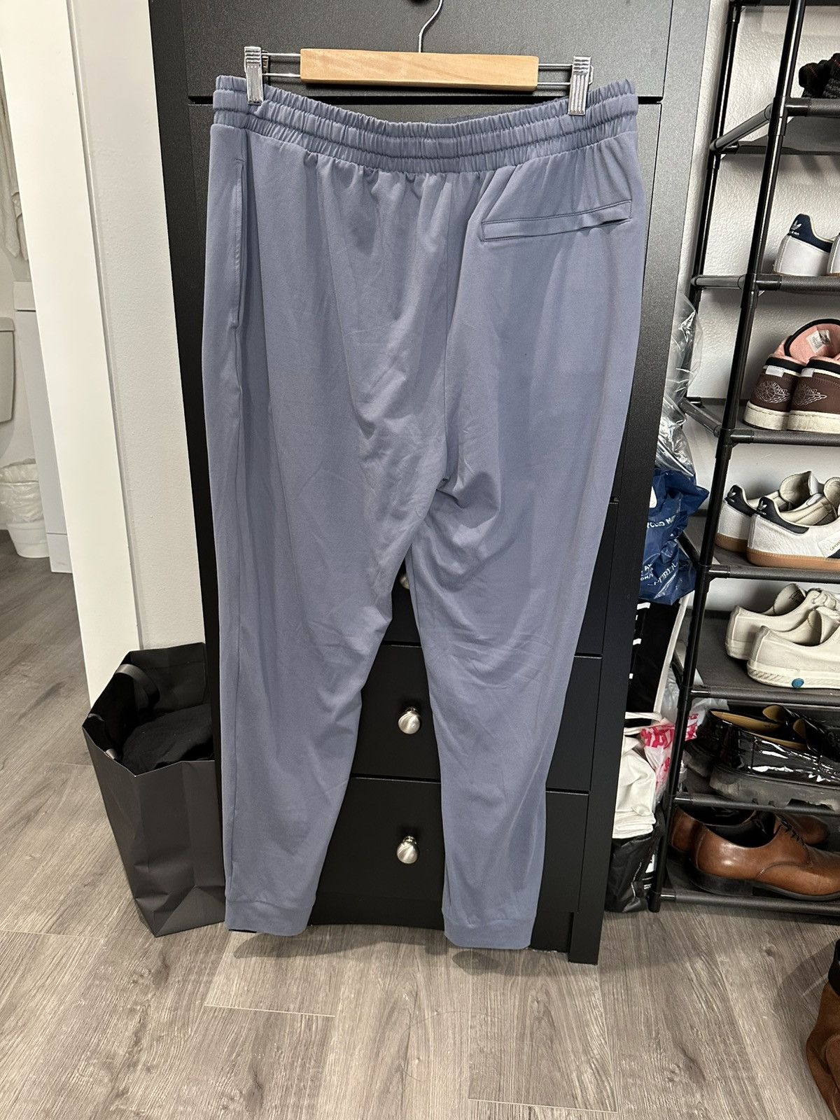 Kim Kardashian Skims Joggers Size US 32 / EU 48 - 2 Thumbnail