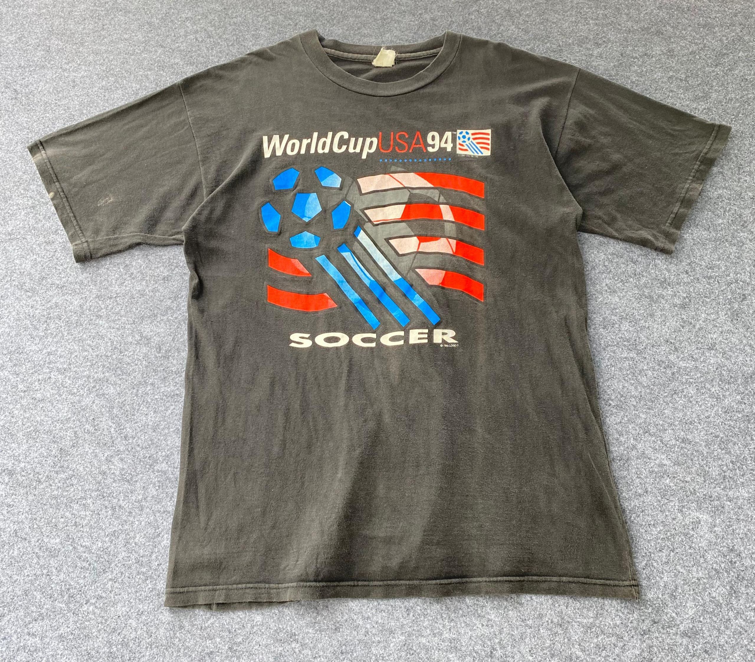 Logo 7 Vintage 90s Worldcup USA 94 Promo Tshirt Size US L / EU 52-54 / 3 - 1 Thumbnail