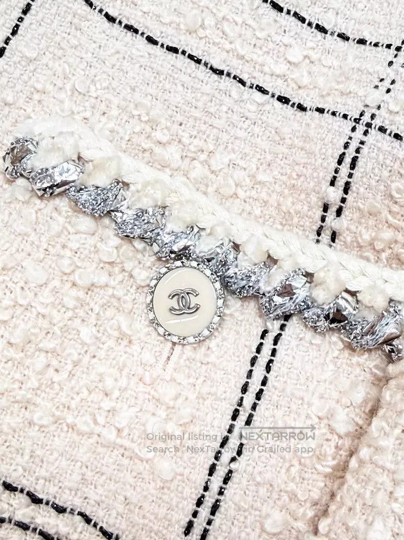Chanel Chanel Silver silk plaid tweed long-sleeved jacket Size XXS / US 00 / IT 34 - 4 Thumbnail