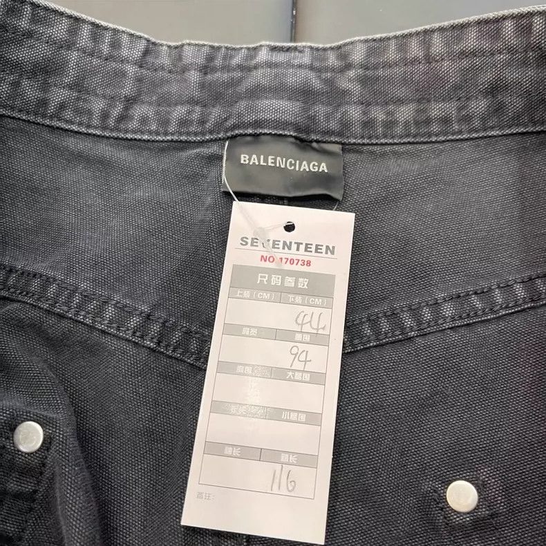 Balenciaga Balenciaga size 44 Rivets are used to make trousers for lo Size US 28 / EU 44 - 7 Thumbnail