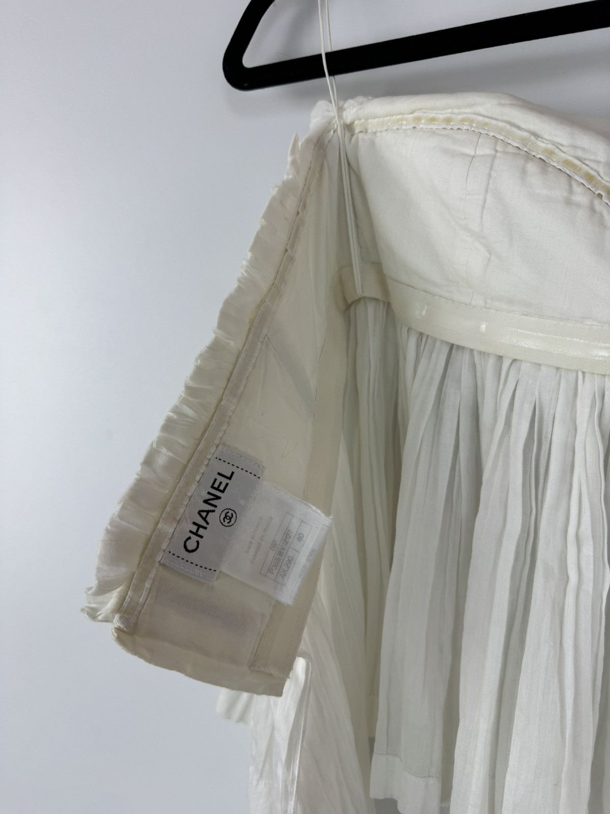 Chanel Chanel pleated top sleeve less corset Women’s size 40 Size M / US 6-8 / IT 42-44 - 5 Thumbnail