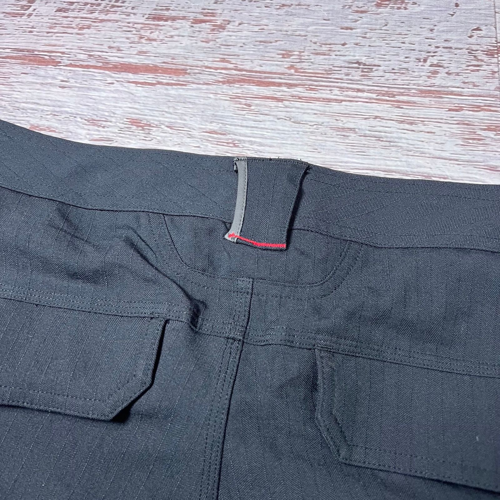 Lululemon Lululemon Technical Hiking Pants Black Vented Pinstripe 36 Size US 36 / EU 52 - 8 Thumbnail