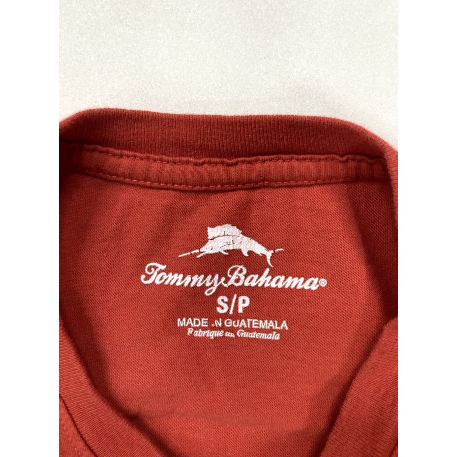 Tommy Bahama Tommy Bahama Graphic T-shirt Men Small Orange Short Sleeve Crew Neck No Flame No Gain Logo Beach All Seasons Vintage? Size US S / EU 44-46 / 1 - 5 Thumbnail