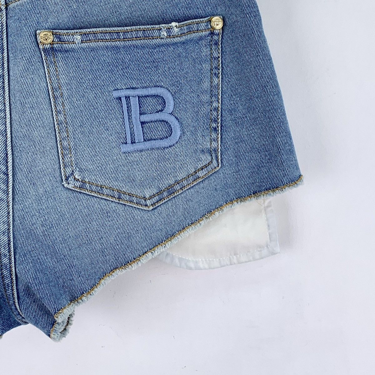 Balmain Balmain Blue Washed Denim Shorts Letter Embroidery K26WX Size 25" / US 0 / IT 36 - 5 Thumbnail