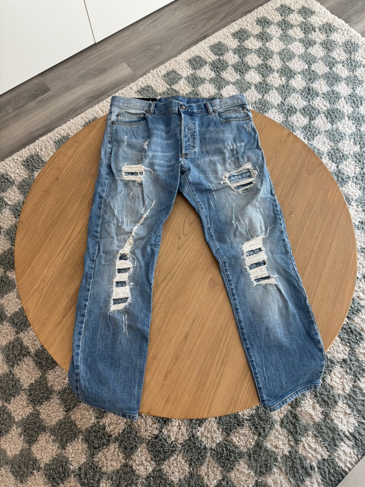 Balmain Balmain Monogram Distressed Tapered Jeans Size US 32 / EU 48 - 1 Thumbnail