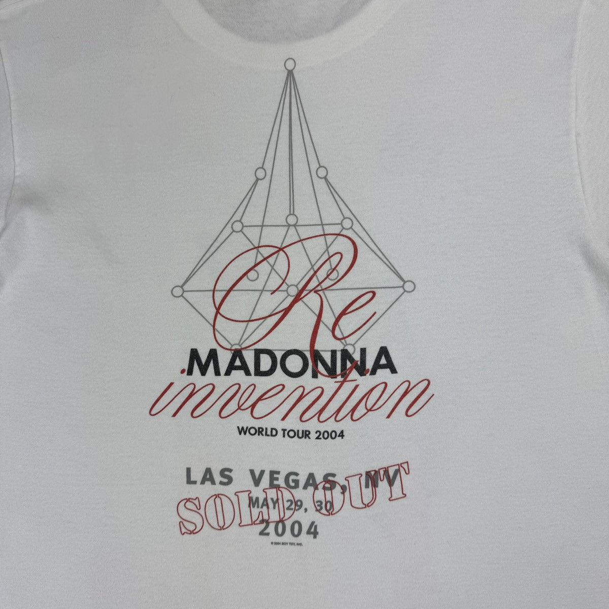 Band Tees Vintage Madonna 2004 Re-Invention World Tour T-shirt Size US M / EU 48-50 / 2 - 10 Thumbnail