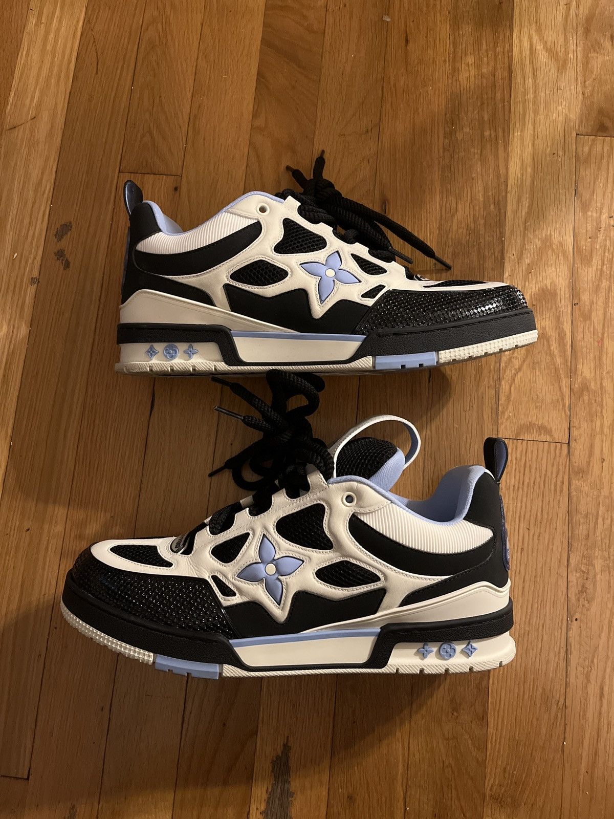 Designer LV Skate Sneaker Size US 12 / EU 45 - 6 Thumbnail