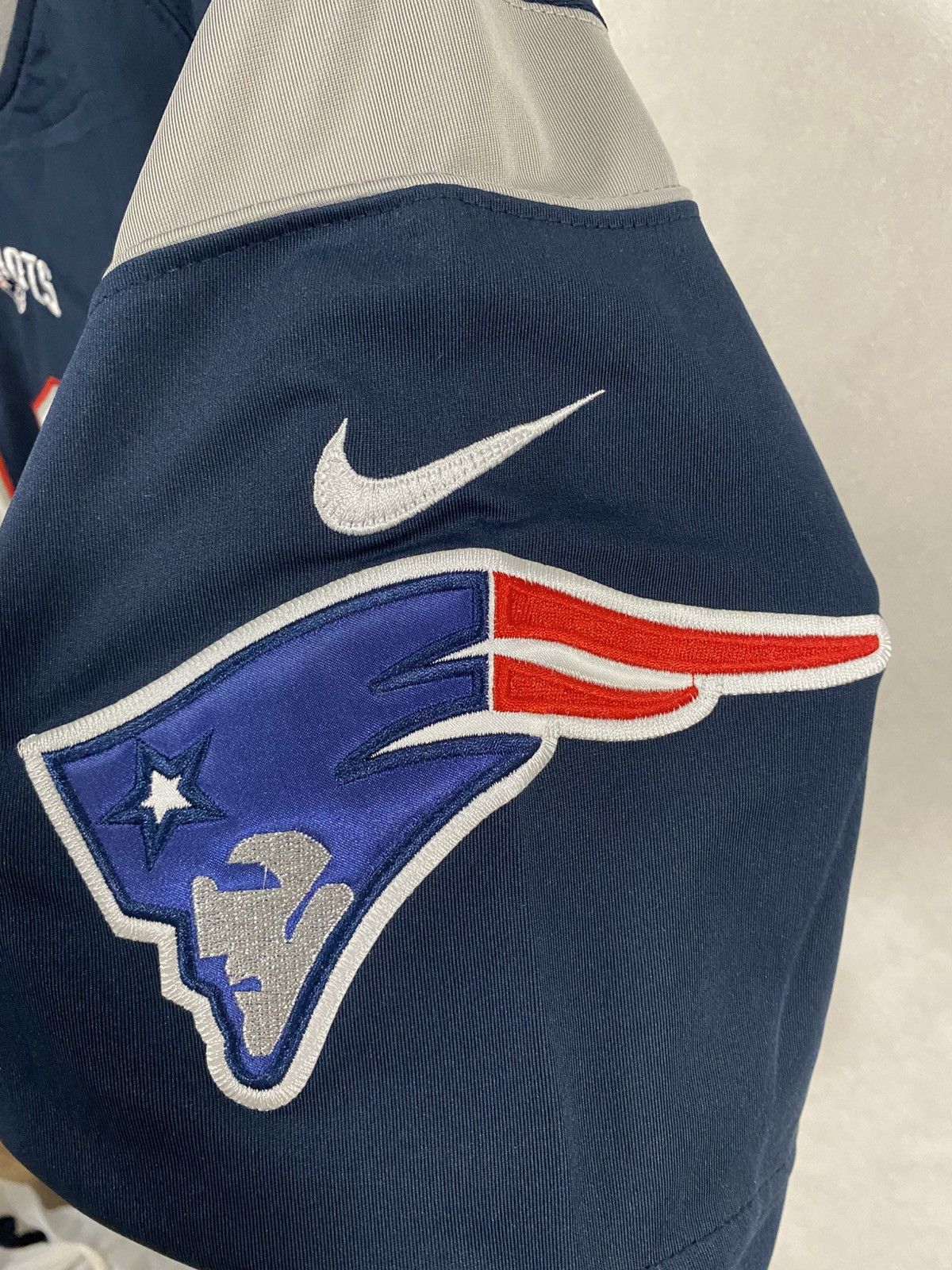 NFL Nike NFL On Field New England Patriots Tom Brady 12 Jersey Size US L / EU 52-54 / 3 - 5 Thumbnail