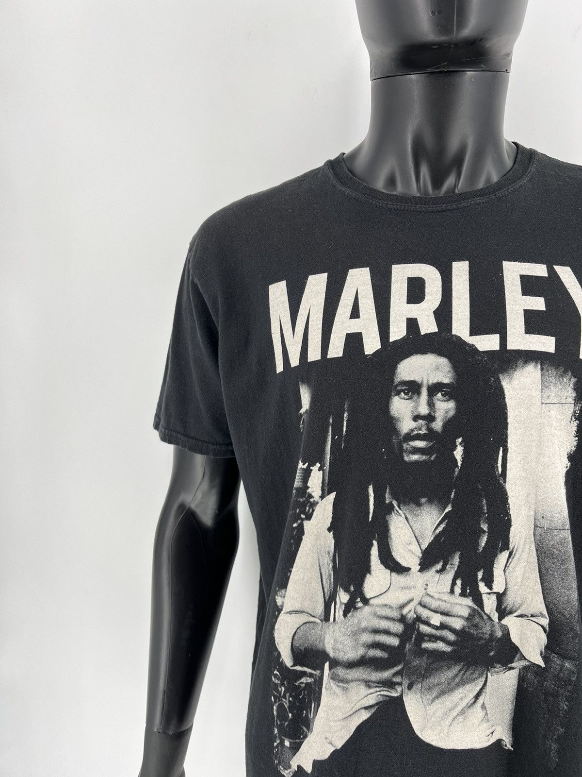 Bob Marley Vintage Y2K Bob Marley Zion Rootswear Graphic Tshirt Sz XL Size US XL / EU 56 / 4 - 5 Thumbnail