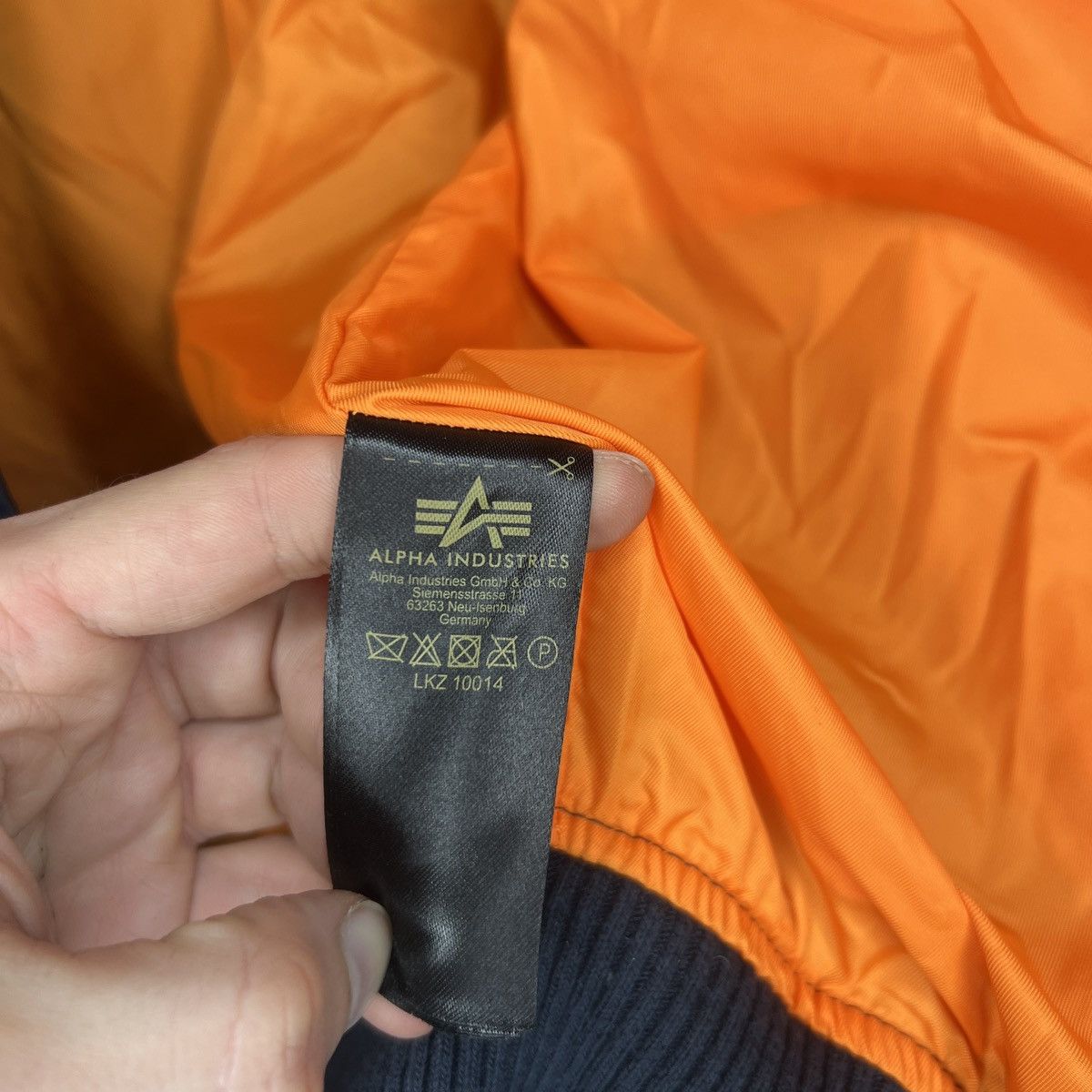 Alpha Industries Alpha Industries Bomber Jacket MA-1 Navy Nylon XL size Size US XL / EU 56 / 4 - 8 Thumbnail