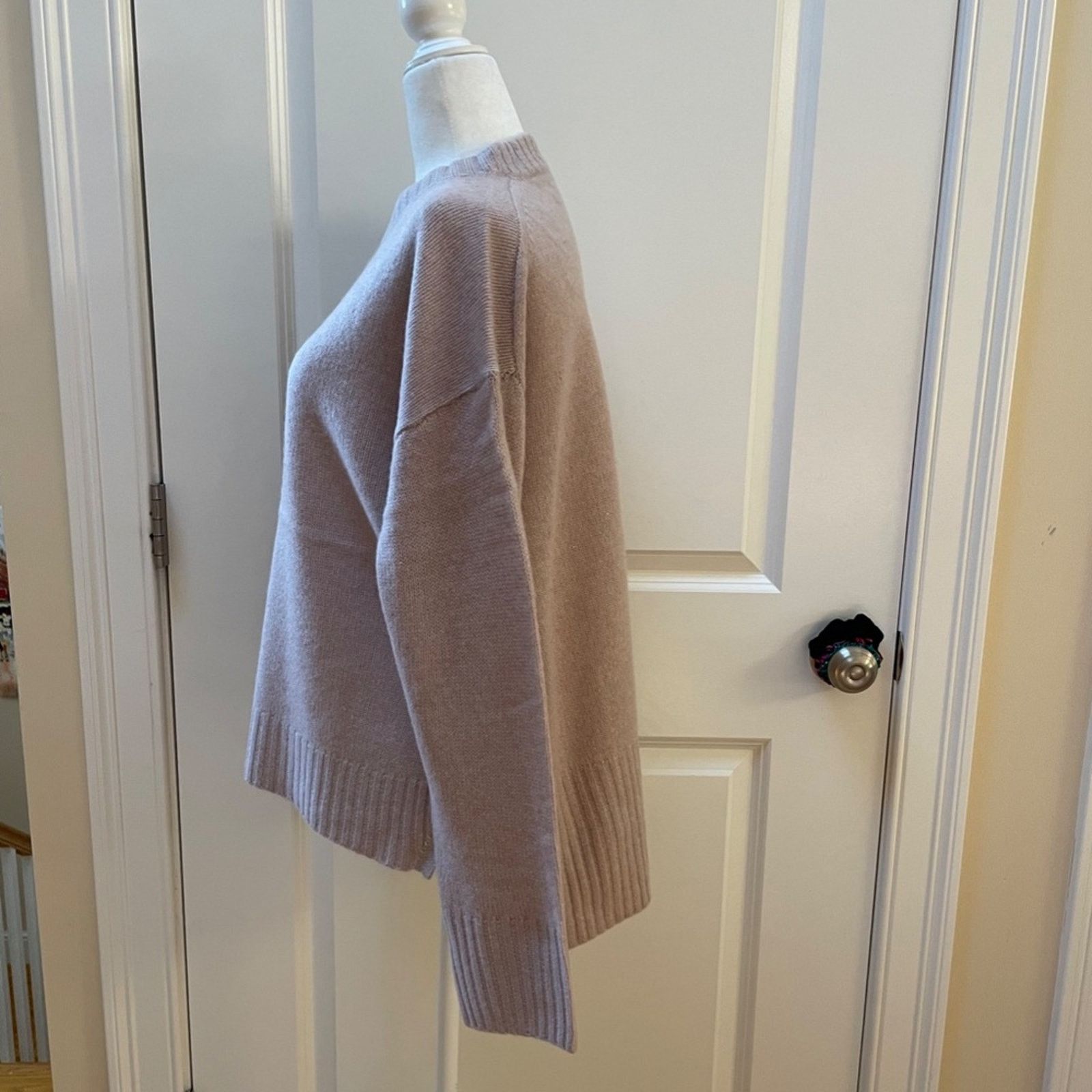 360Cashmere Alex Ribbed Trim Cashmere Sweater from 360 Cashmere Size L / US 10 / IT 46 - 2 Thumbnail