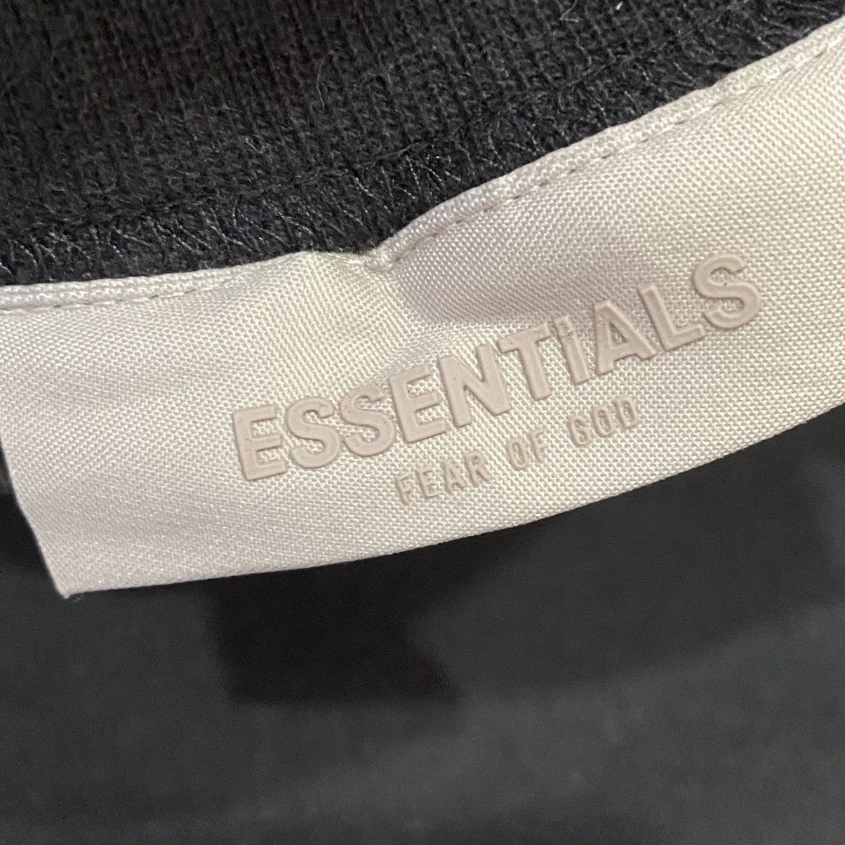 Fear of God Fear of God Essentials Crewneck Sweatshirt Size US S / EU 44-46 / 1 - 9 Thumbnail