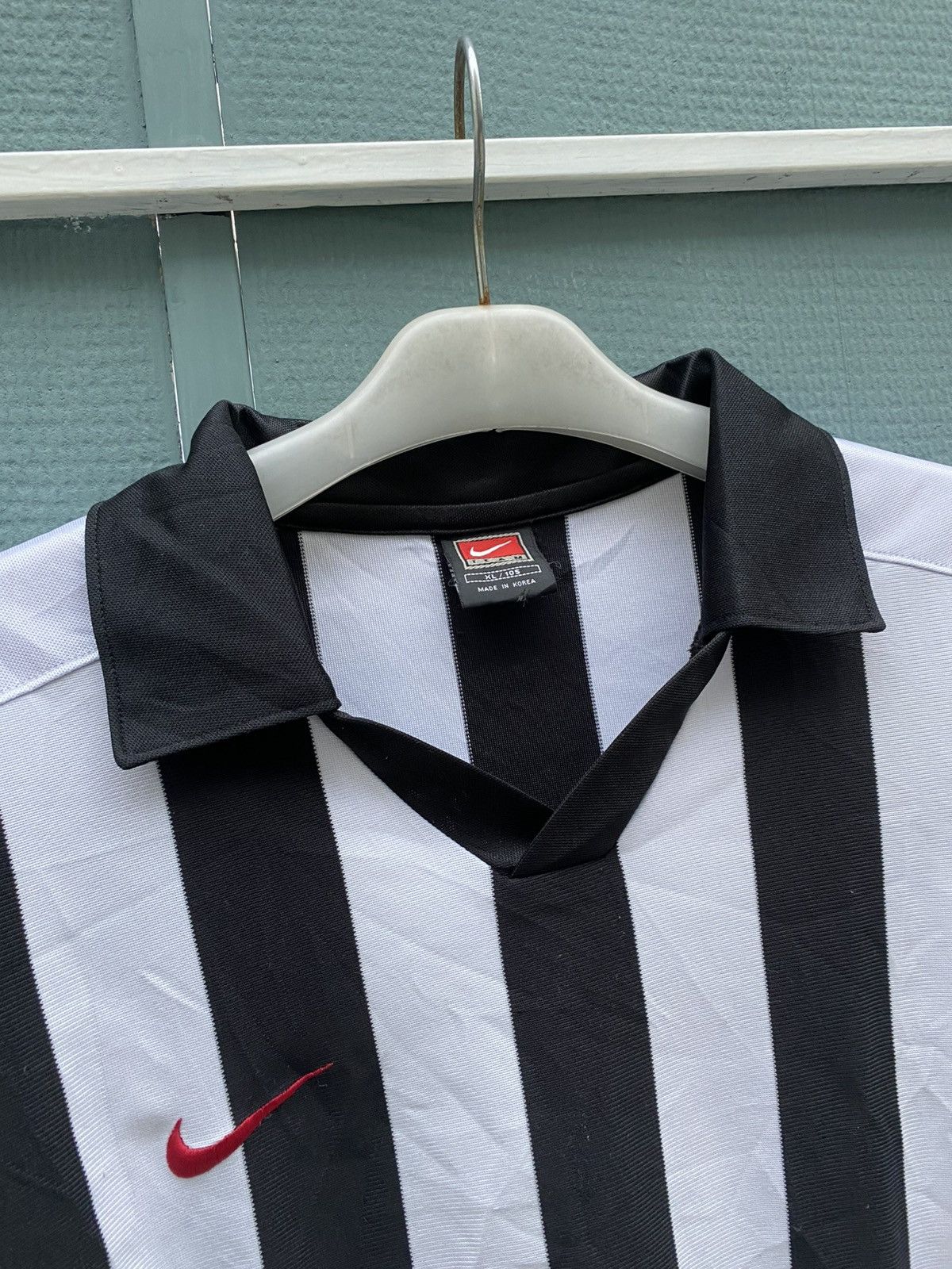 Nike Vintage y2k nike jersey blockcore retro black white stripe Size US XL / EU 56 / 4 - 3 Thumbnail